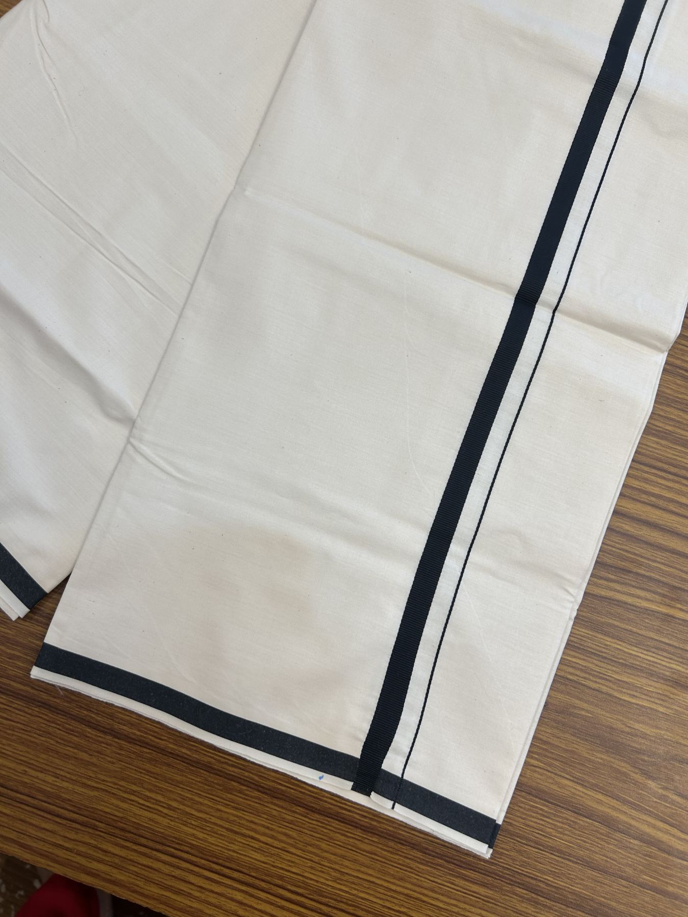 10% Discount ! KaithariKada Balaramapuram 100% Cotton Single Off white (Unbleached) Mundu/Dhoti - 40s - 1 cm Black Kara (2 meter / 4 muzham) - 3 KK5339 MC