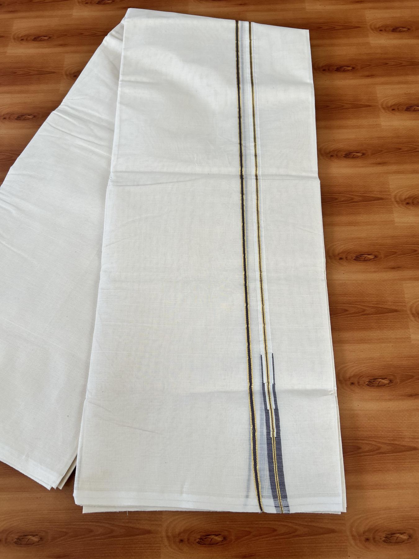 Double Off white Mundu/Dhoti - 20% Discount! KaithariKada 100% Cotton - 100x100 - 1 cm Puliyilakkara Gold Kasav & Dark Purple Chutty Kara 4 mtr (8.5 muzham) - 15 KK5453 ASH