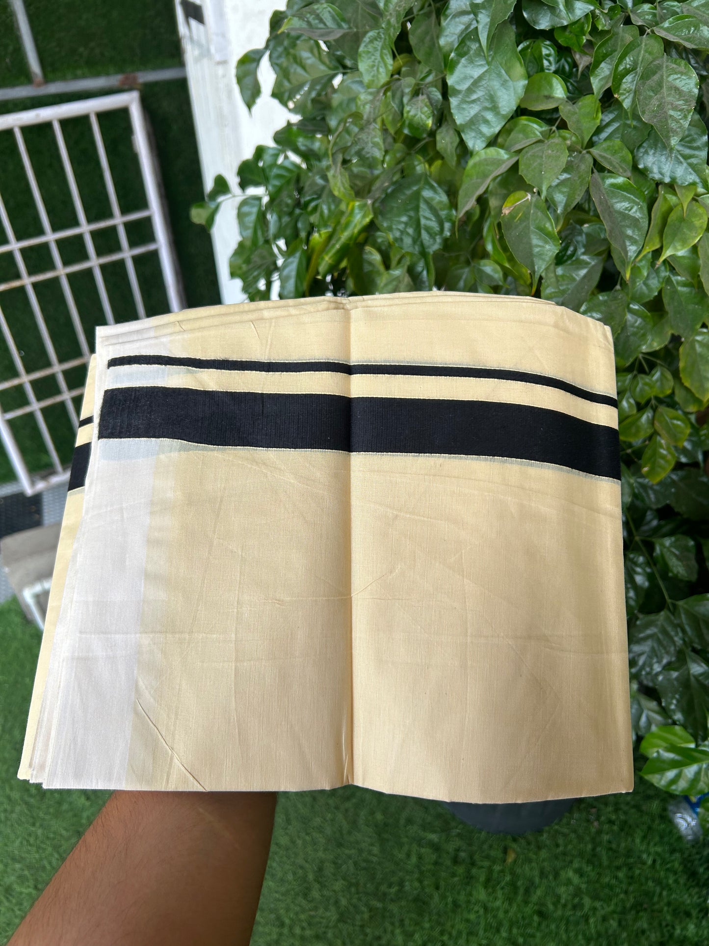 Kannur Kavi - 20% Discount! KaithariKada Balaramapuram  Double Mundu/Dhoti - Pure Cotton - 100x80 - Kannur Yellow colour Body 1 Inch Black kara - 4 mtr - (8.5 muzham) - 18 KK5362 GAN
