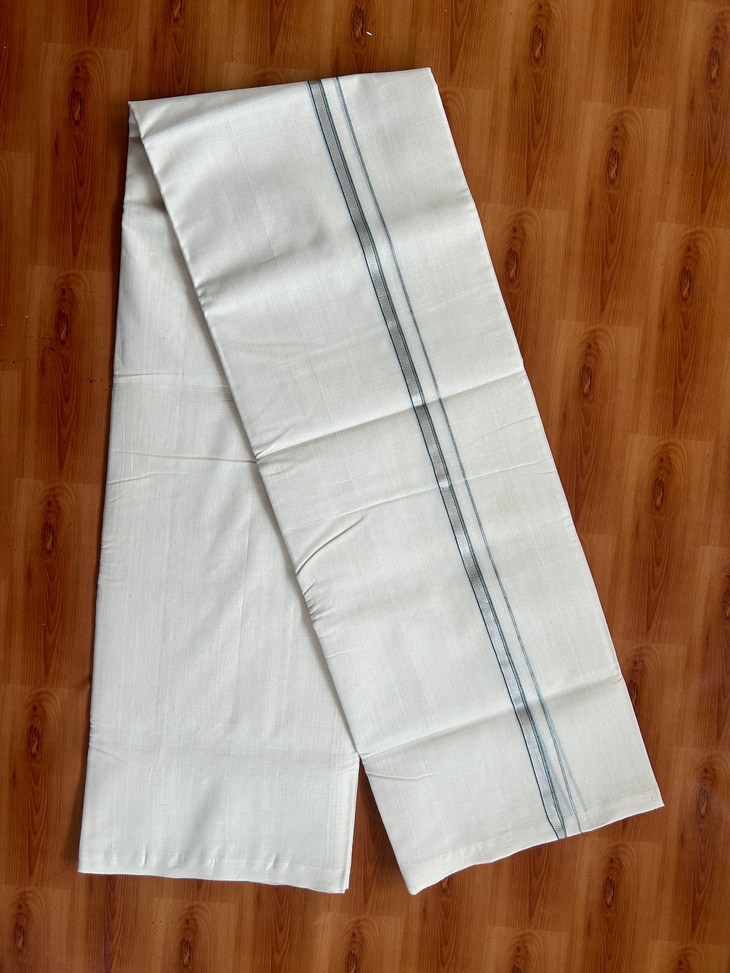 25% Discount ! KaithariKada Handloom Unakkupaav - Kerala Handloom - 100% Pure Cotton Off White (Unbleached) Double Mundu/Dothi - 100x80 - 0.25 inch Silver Kasav & Green Striped Kara 4 Meters (8.5 Muzham) - 11 KK5380 SOM