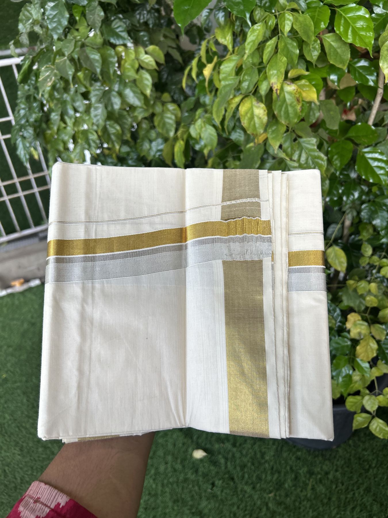 20% Discount ! KaithariKada Balaramapuram - 100% Pure Cotton Off White - (Unbleached) Double Mundu/Dhoti - 100X80 - 1.5 inch Gold Kasav & Silver Kasav Striped Kara 4 mtr (8.5 muzham) - 18 KK5340 VIN