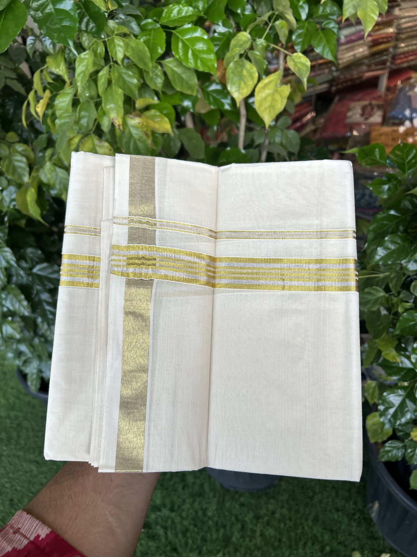 20% Discount ! KaithariKada Balaramapuram - 100% Pure Cotton Off White - (Unbleached) Double Mundu/Dhoti - 100X80 - 1 inch Gold Kasav & Silver Kasav Striped Kara 4 mtr (8.5 muzham) - 10 KK5340 VIN