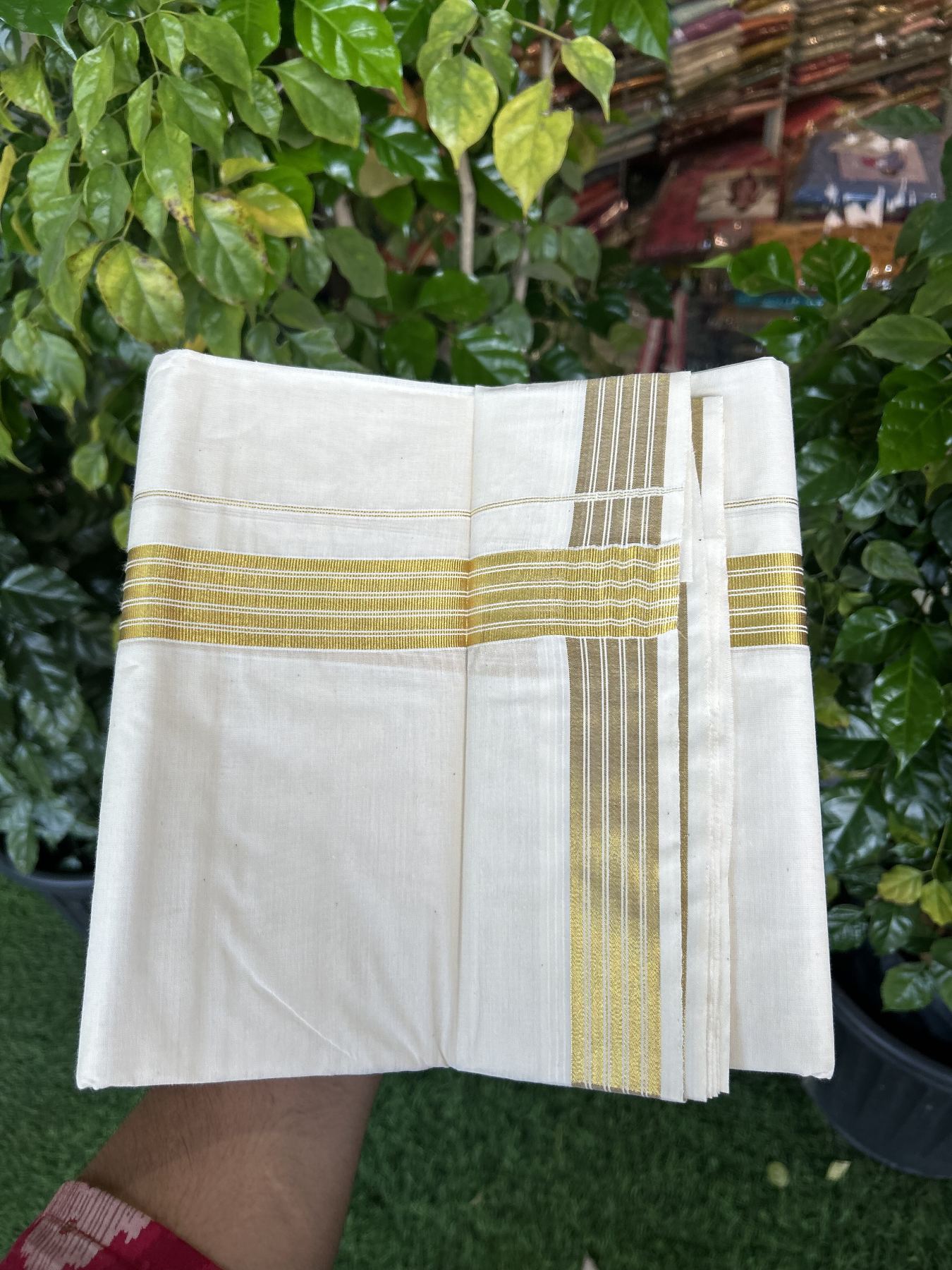 20% Discount ! KaithariKada Balaramapuram - 100% Pure Cotton Off White - (Unbleached) Double Mundu/Dhoti - 100X80 - 1.5 inch Gold Kasav Striped Kara 4 mtr (8.5 muzham) - 8 KK5340 VIN