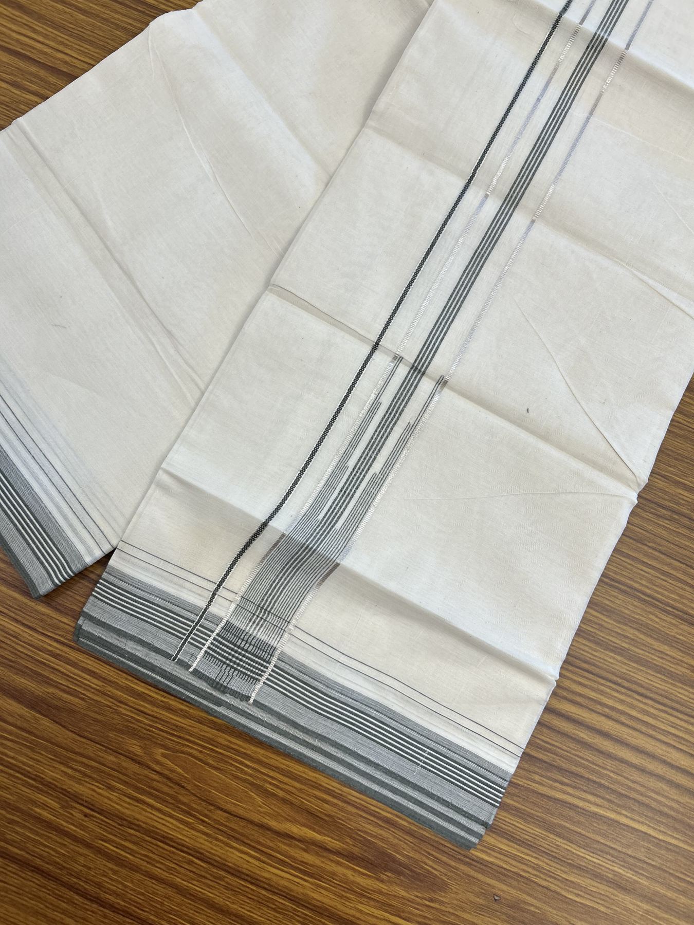 20% Discount ! KaithariKada Balaramapuram 100% Cotton Double Off White - (Unbleached) - Mundu / Dhoti- 100x80 -  1.25 inch Puliyilakkara Silver Kasav & Sage Green shaded striped chutty Kara - 4 mtr (8.5 Muzham) - 32 KK5340 VIN