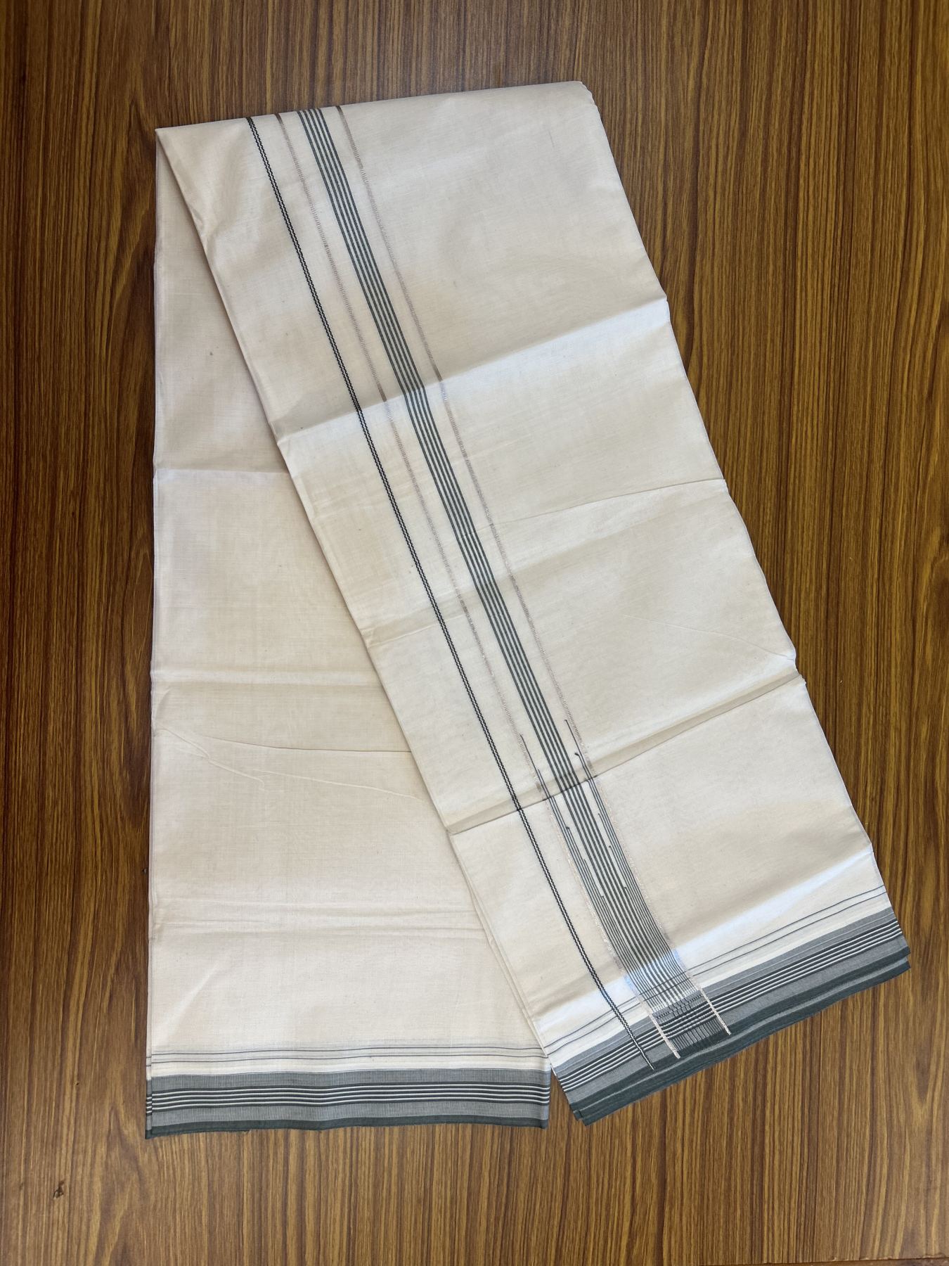 20% Discount ! KaithariKada Balaramapuram 100% Cotton Double Off White - (Unbleached) - Mundu / Dhoti- 100x80 -  1.25 inch Puliyilakkara Silver Kasav & Sage Green shaded striped chutty Kara - 4 mtr (8.5 Muzham) - 35 KK5340 VIN