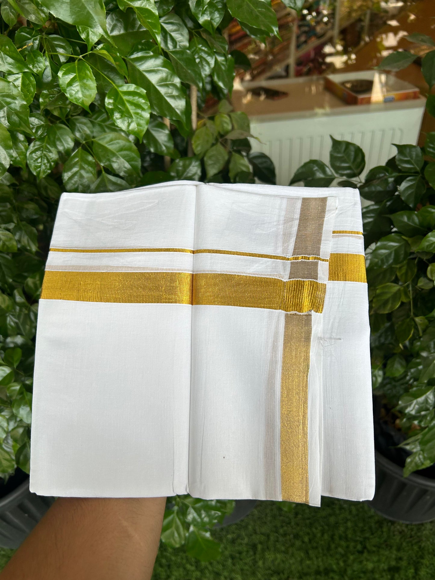 20% Discount ! KaithariKada Balaramapuram 100% Cotton Double Pure white Mundu/Dhoti - 100x100 - 1 inch gold Kasav Kara 4.00 m (8.5 muzham) - 12 KK5362 GAN