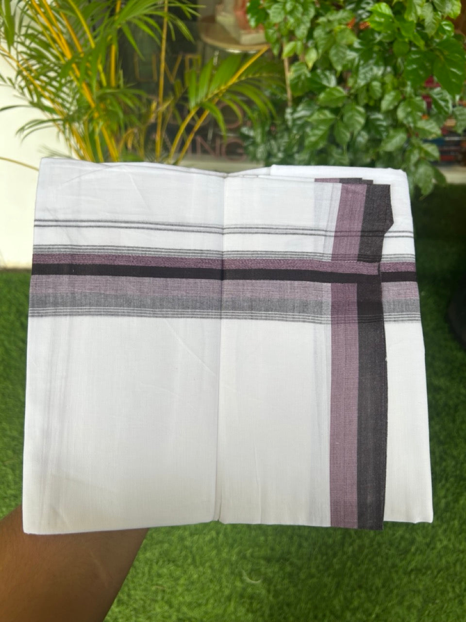 20% Discount ! Kaitharikada Balaramapuram 100% Cotton PURE WHITE Double Mundu/Dothi - 100x80 - 2 inch Wine Purple & Onion pink Shaded Striped Kara - 44KK5182VAS
