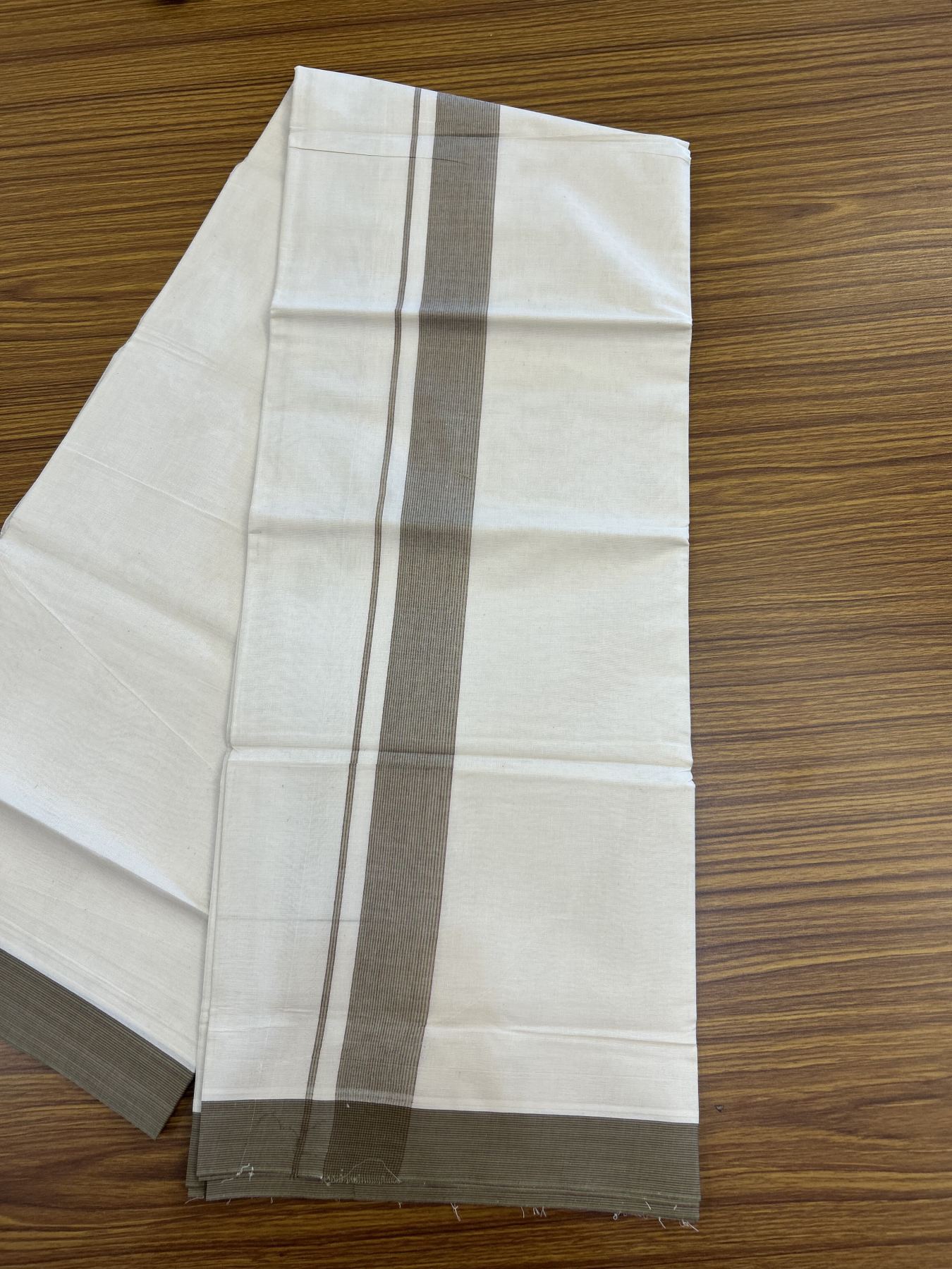 20% Discount ! KaithariKada Balaramapuram 100% Cotton Double Off White (Unbleached) - Mundu / Dhoti- 100x80 - 1.5 inch Purple & Green Shaded Kara 4 mtr (8.5 Muzham) - 61 KK5340 VIN
