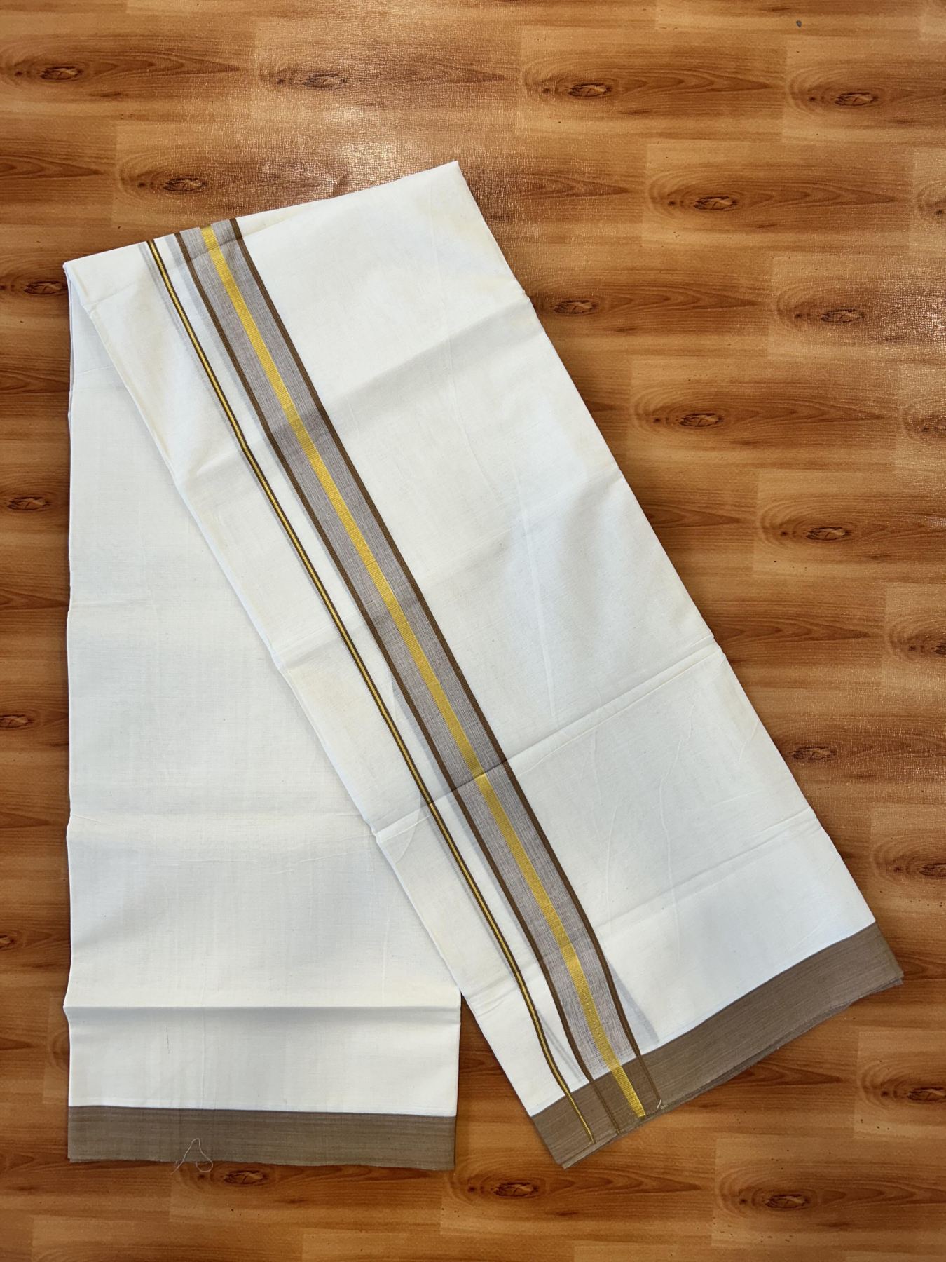Double Off White (Unbleached) Mundu/Dothi- 20% Discount! Kaitharikada 100% Pure Cotton - 100x80 - 1.5 inch Gold Kasav & Walnut Brown Shaded Kara 4 mtr (8.5 muzham) - 13 KK5455 THI