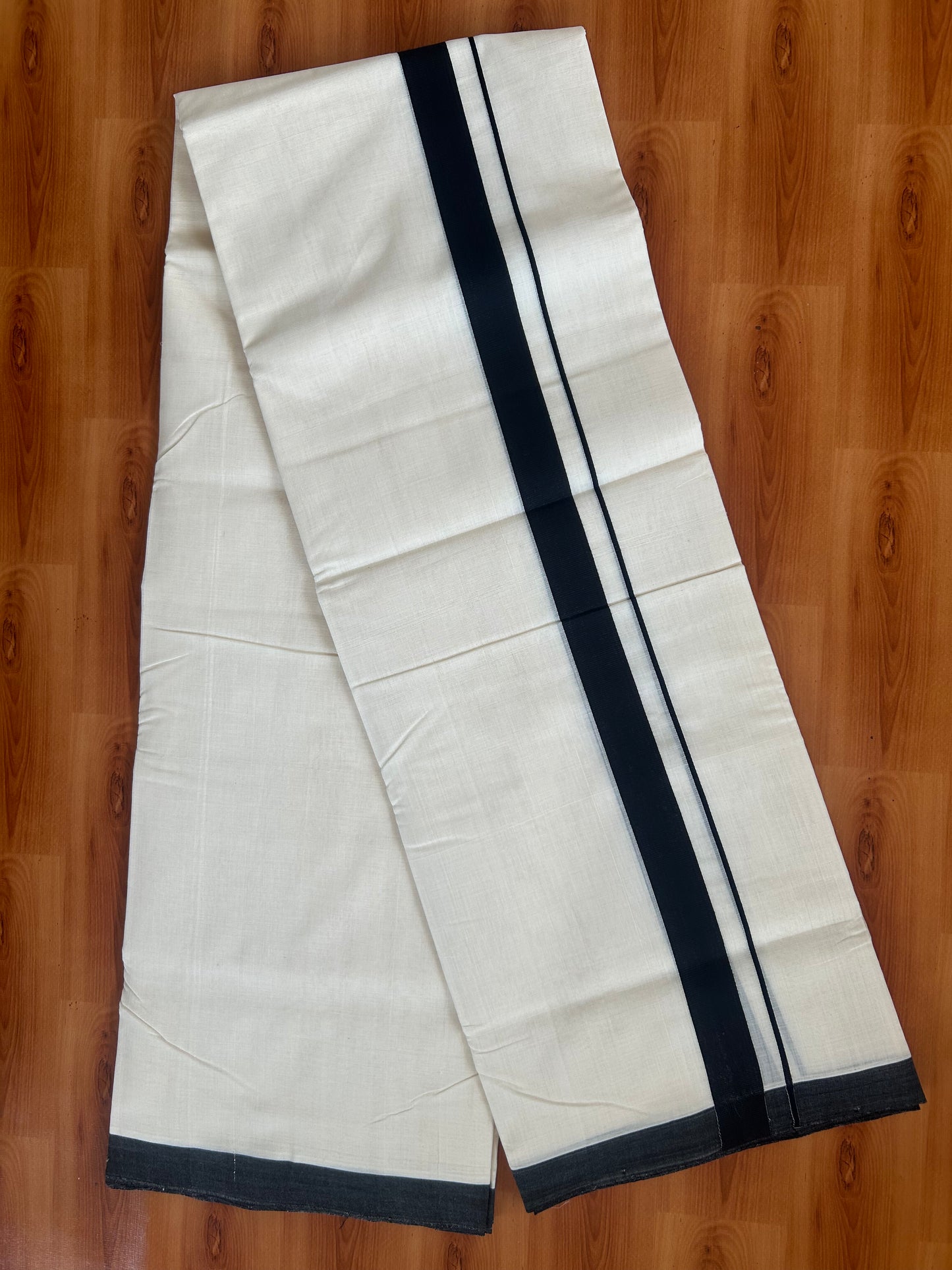 25% Discount ! KaithariKada Handloom Unakkupaav - Kerala Handloom - 100% Pure Cotton Off White (Unbleached) Double Mundu/Dothi - 100x80 - 1 inch Black Kara  3.80 Meters (8 Muzham) - 23 KK5380 SOM