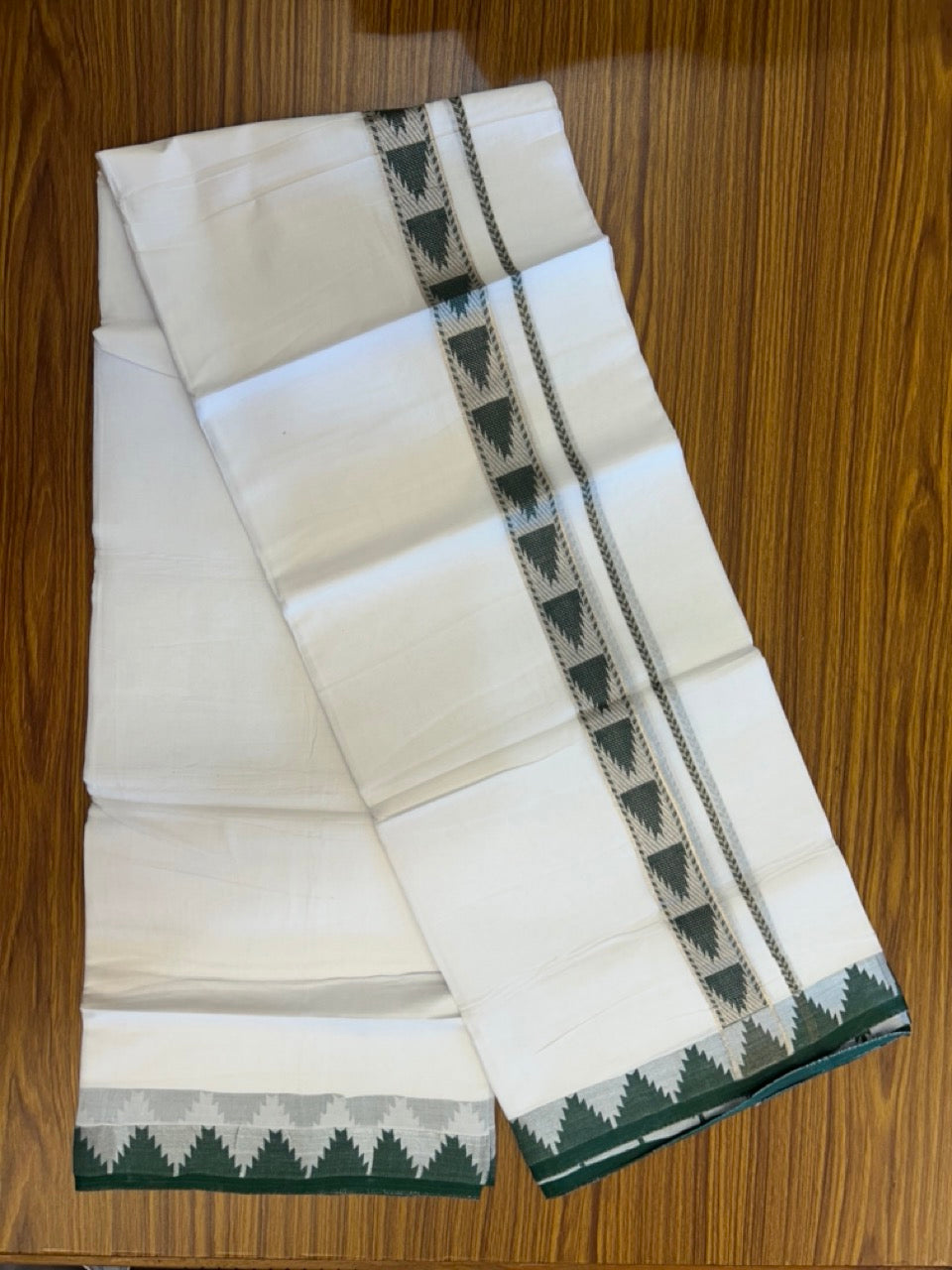 24% Discount ! KaithariKada Balaramapuram 100% Cotton Double Pure White Mundu/Dhoti - 100X80 - 1.25 inch Silver Kasav & Green Jacquard Design kara 3.90 mtr (8 Muzham) - 7 KK5305 PMC