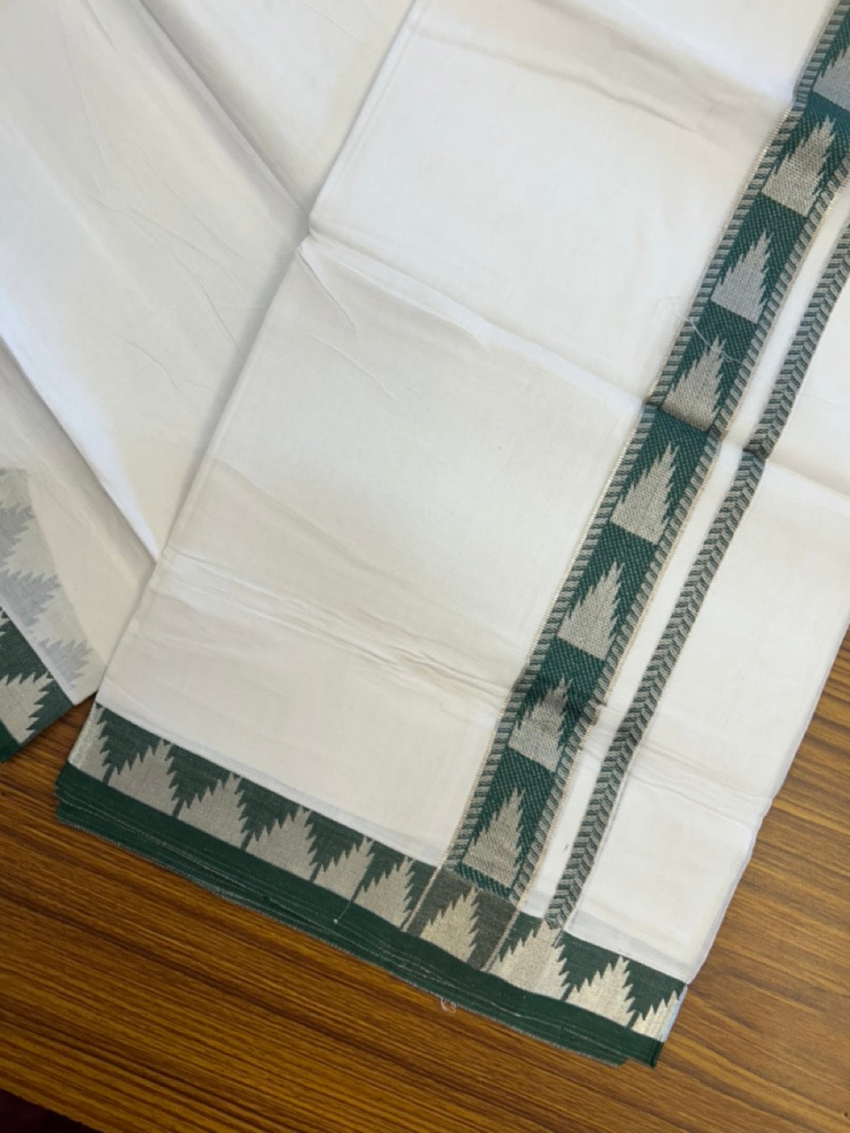 24% Discount ! KaithariKada Balaramapuram 100% Cotton Double Pure White Mundu/Dhoti - 100X80 - 1.25 inch Silver Kasav & Green Jacquard Design kara 3.90 mtr (8 Muzham) - 9 KK5305 PMC