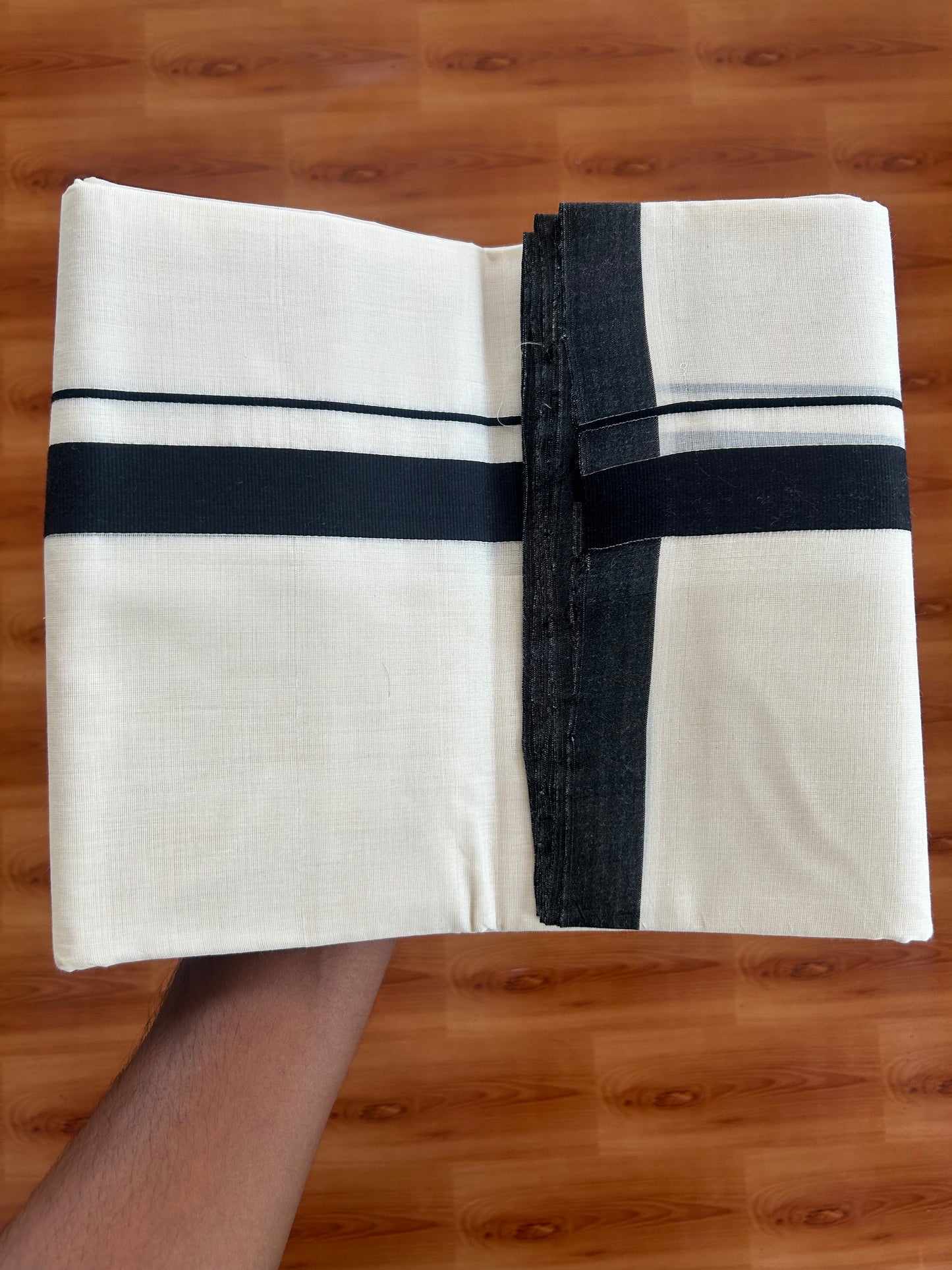 25% Discount ! KaithariKada Handloom Unakkupaav - Kerala Handloom - 100% Pure Cotton Off White (Unbleached) Double Mundu/Dothi - 100x80 - 1 inch Black Kara  3.80 Meters (8 Muzham) - 23 KK5380 SOM