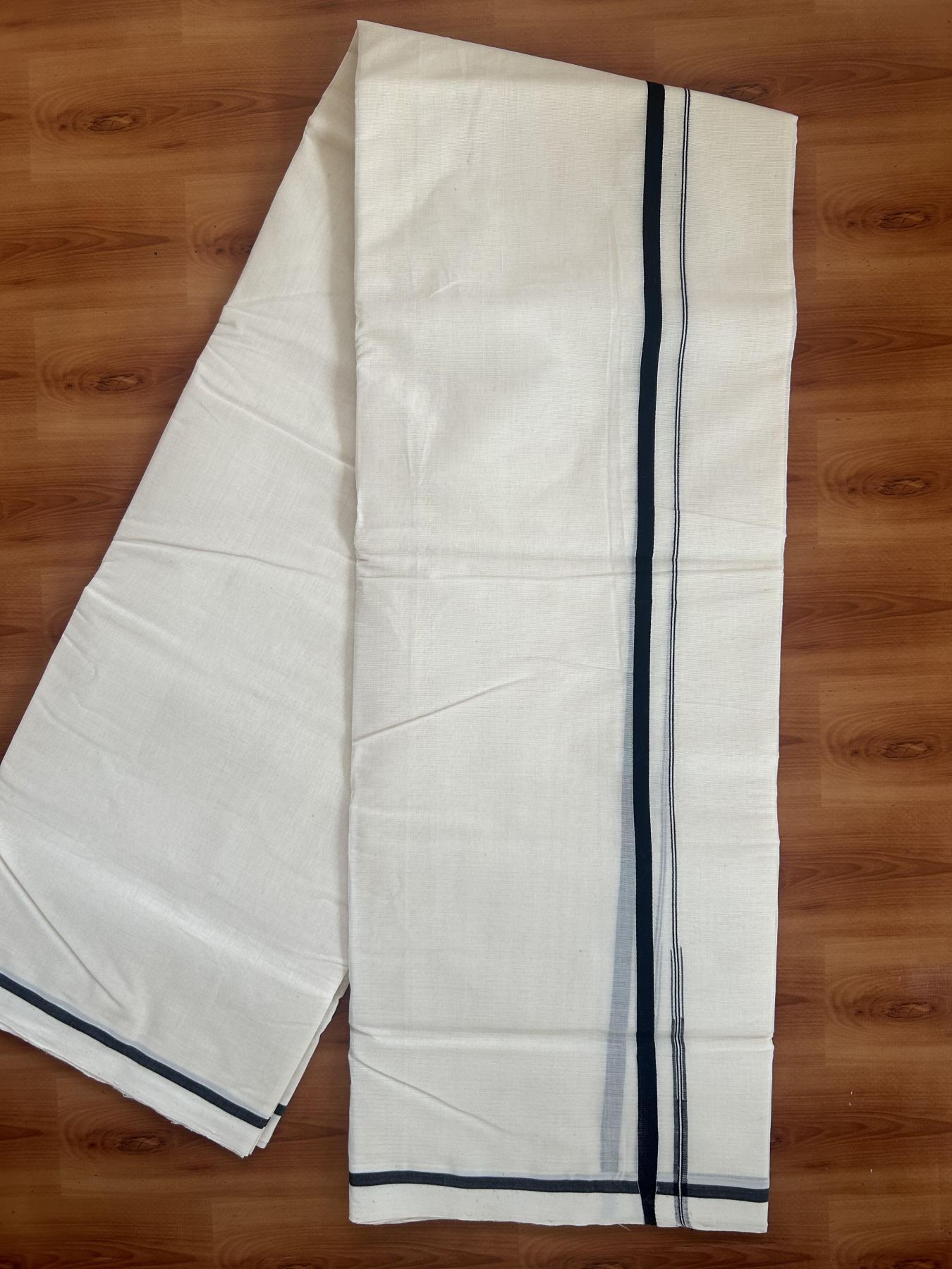 25% Discount!! KaithariKada Handloom Milpaav - Kerala Handloom- 100% Pure Cotton Off White Double - (Unbleached) Mundu/Dothi - 80x90 - 0.5 Inch Black Puliyilakkara chutty Kara 3.60 meter (8 muzham)- 14 KK5383 RAM