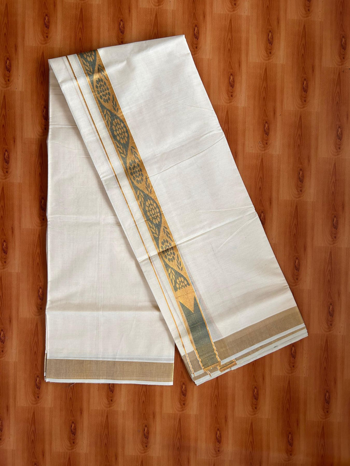 Double Off White (Unbleached) Mund/Dhoti - 20% Discount! KaithariKada Mixed Cotton - 60s - 1.5 inch Peacock Green Gold Kasav Jacquard Design Chutty Kara 4 mtr (8.5 Muzham) - 6 KK5520 PMC