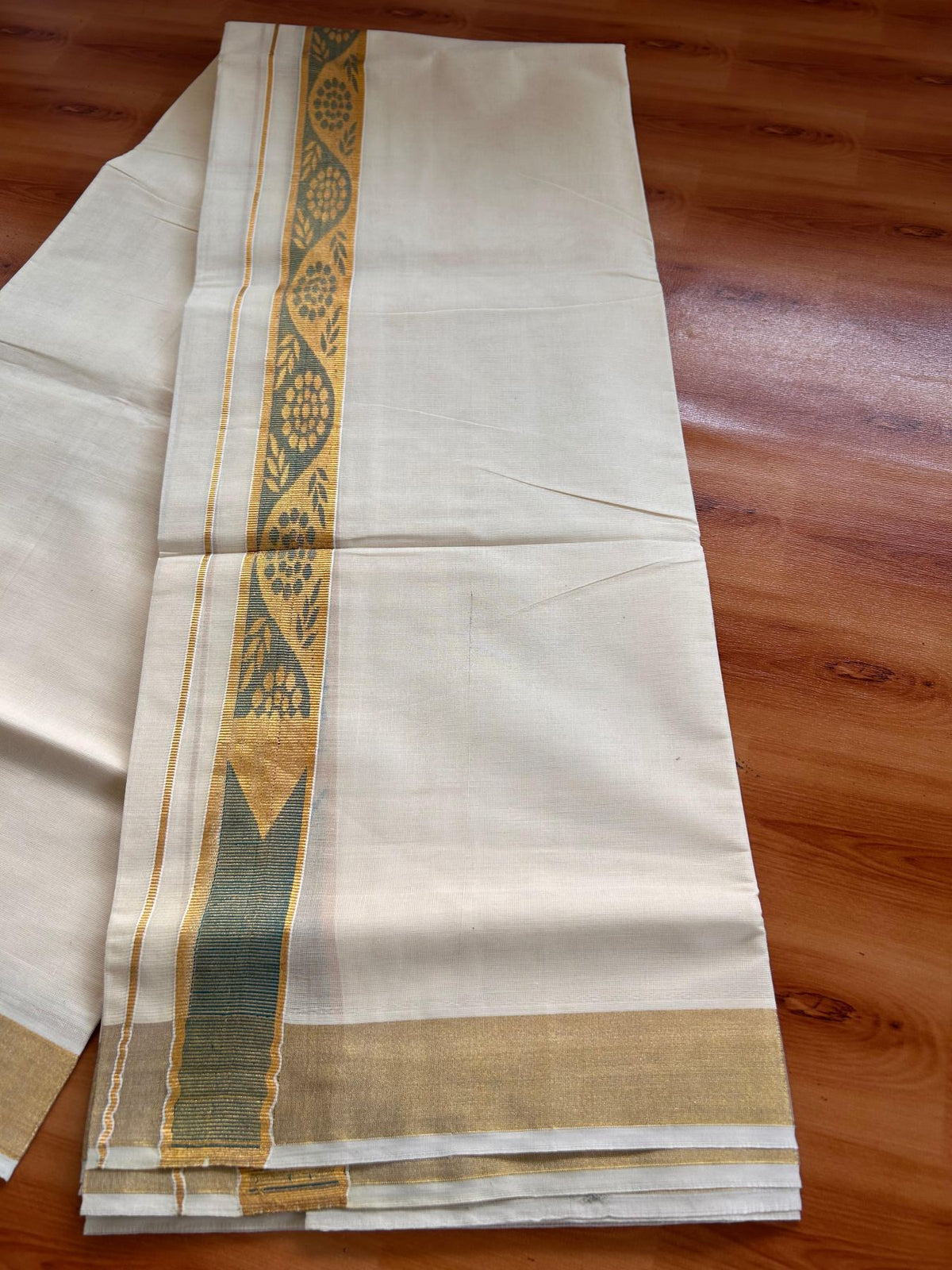 Double Off White (Unbleached) Mund/Dhoti - 20% Discount! KaithariKada Mixed Cotton - 60s - 1.5 inch Peacock Green Gold Kasav Jacquard Design Chutty Kara 4 mtr (8.5 Muzham) - 6 KK5520 PMC