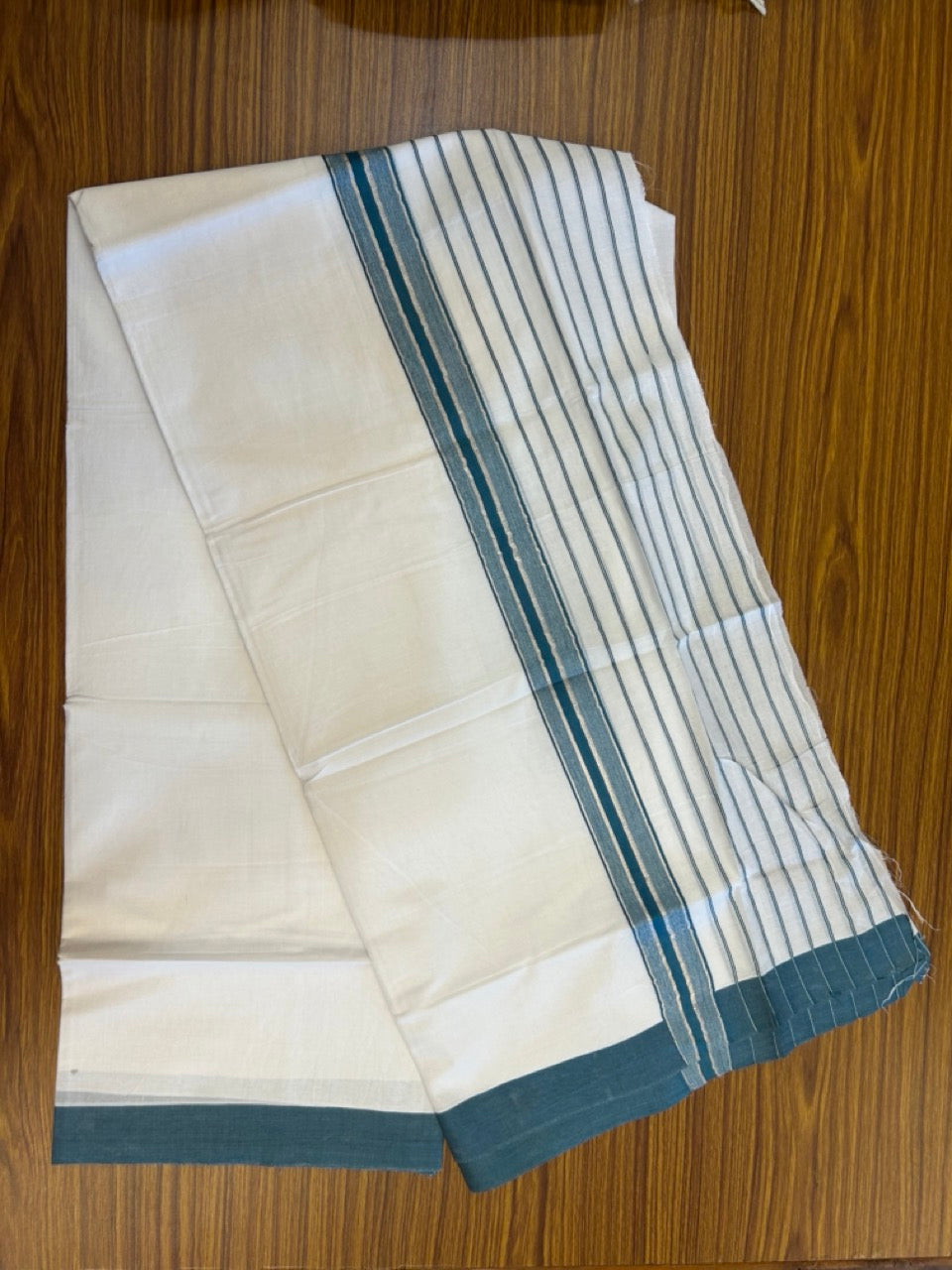 20% Discount ! KaithariKada Balaramapuram 100% Cotton Double Pure White Mundu/Dhoti - 100X80 - 6.5 inch Silver Kasav & Peacock Blue Stripes kara 3.90 mtr (8 muzham) - 15 KK5305 PMC