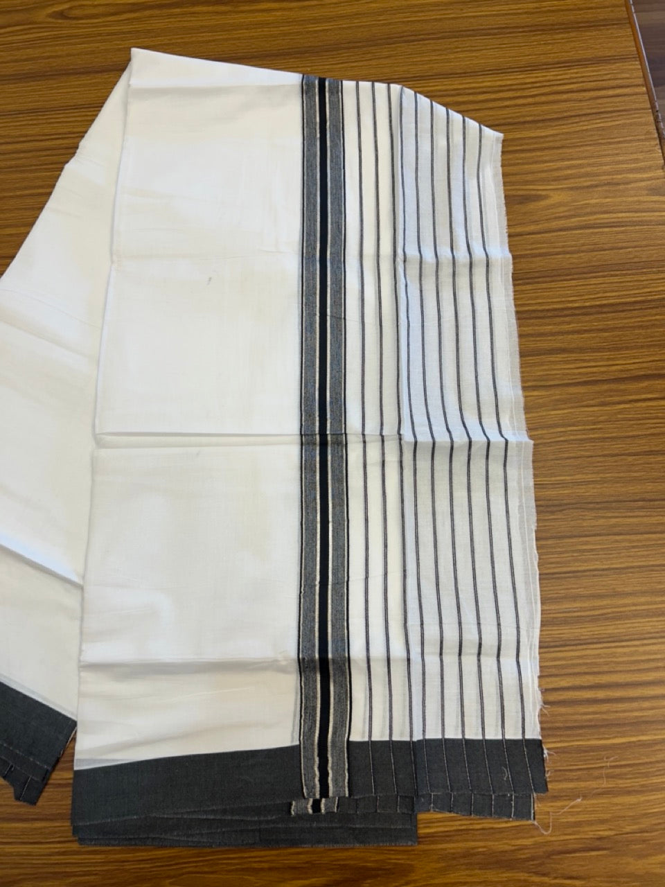 20% Discount ! KaithariKada Balaramapuram 100% Cotton Double Pure White Mundu/Dhoti - 100X80 - 6.5 inch Silver Kasav & Black Stripes kara 3.90 mtr (8 muzham) - 16 KK5305 PMC