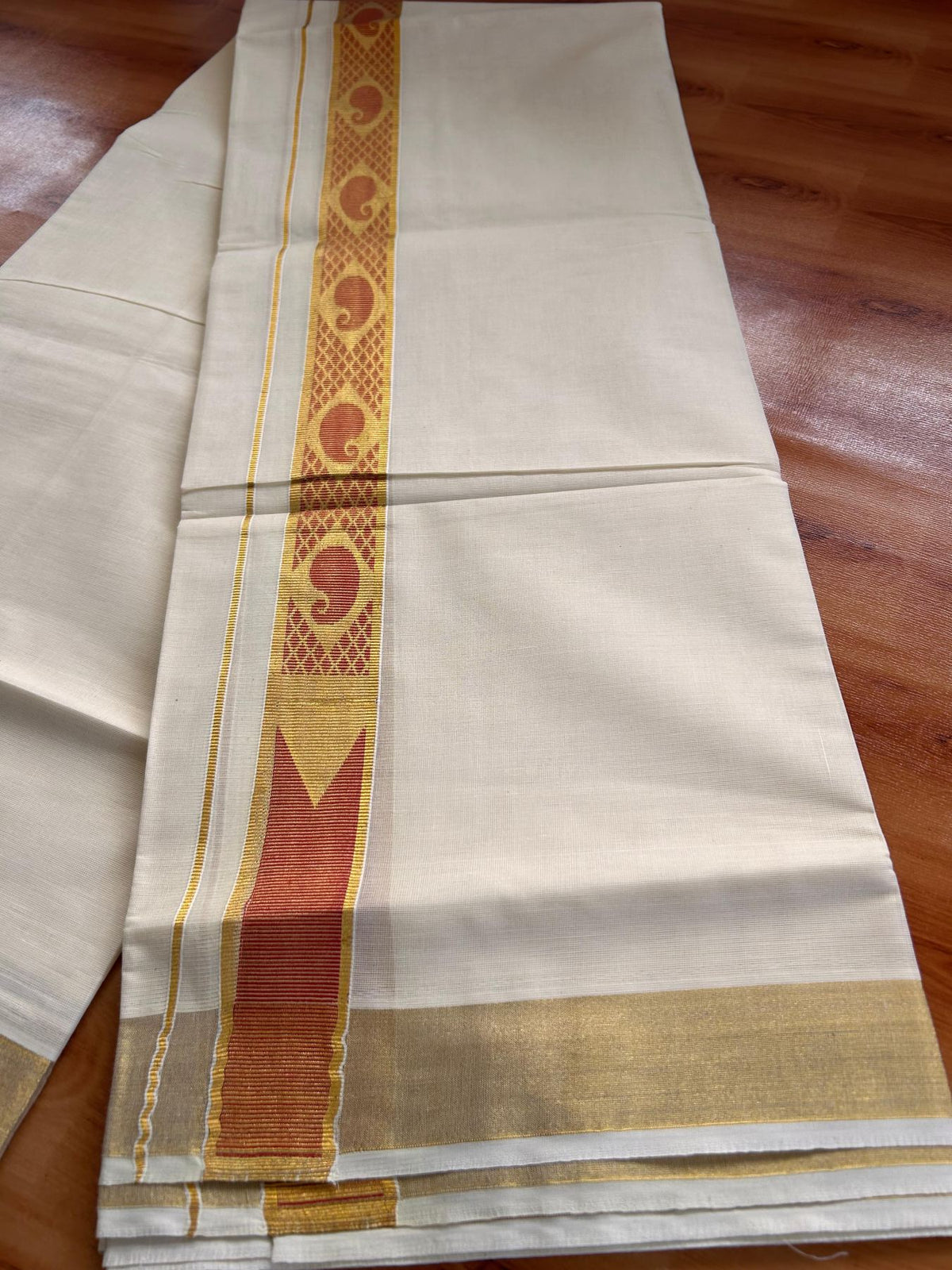 Double Off White (Unbleached) Mund/Dhoti - 20% Discount! KaithariKada Mixed Cotton - 60s - 1.5 inch Bright Red Gold Kasav Jacquard Design Chutty Kara 4 mtr (8.5 Muzham) - 8 KK5520 PMC