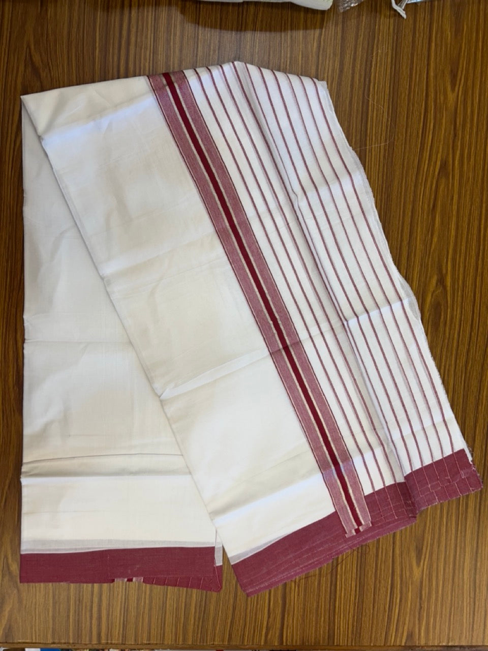 20% Discount ! KaithariKada Balaramapuram 100% Cotton Double Pure White Mundu/Dhoti - 100X80 - 6.5 inch Silver Kasav & Reddish Maroon Stripes kara 3.90 mtr (8 muzham) - 18 KK5305 PMC