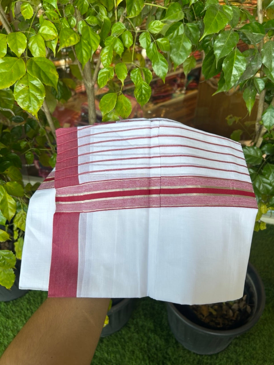20% Discount ! KaithariKada Balaramapuram 100% Cotton Double Pure White Mundu/Dhoti - 100X80 - 6.5 inch Silver Kasav & Reddish Maroon Stripes kara 3.90 mtr (8 muzham) - 18 KK5305 PMC