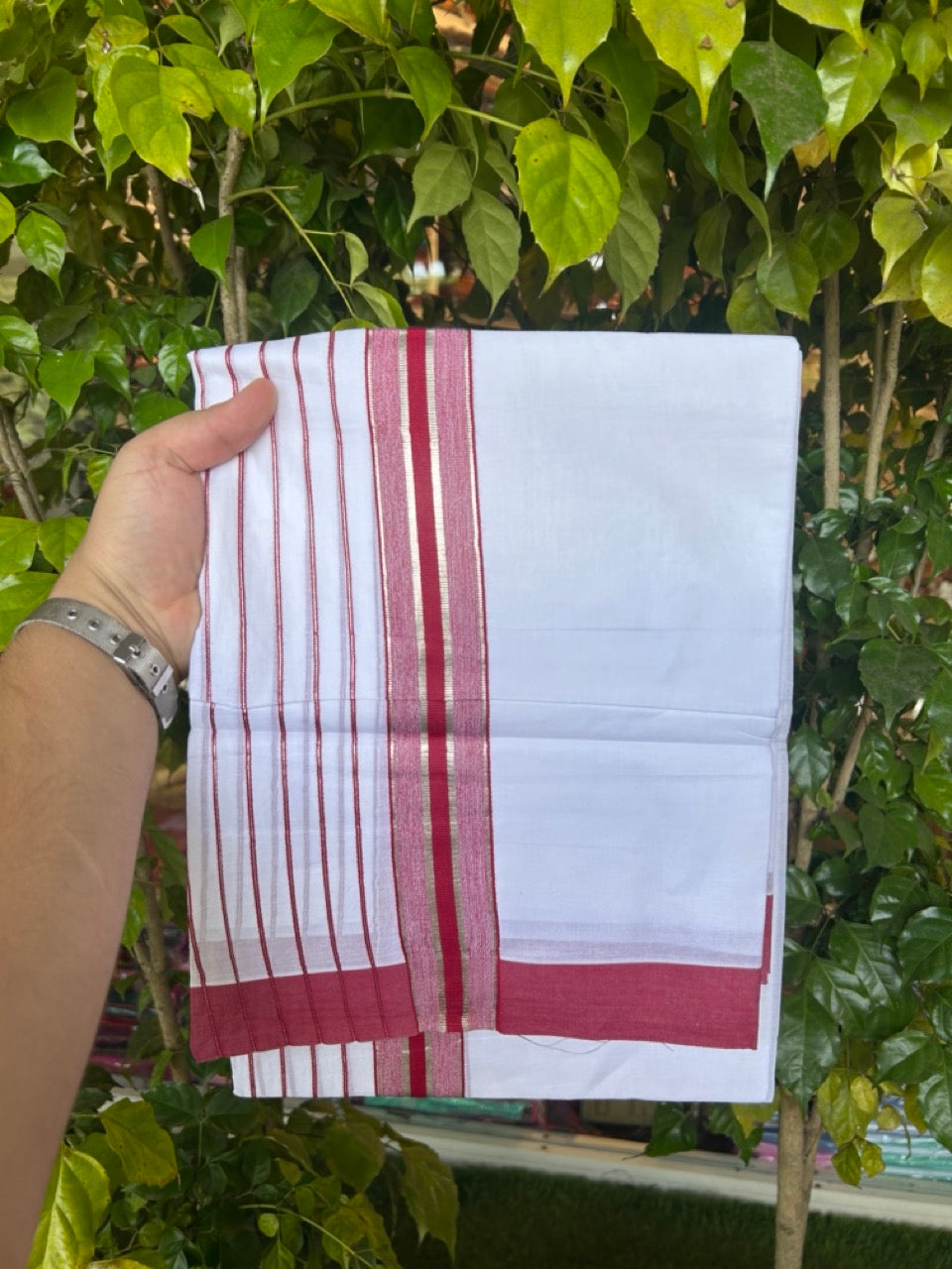 20% Discount ! KaithariKada Balaramapuram 100% Cotton Double Pure White Mundu/Dhoti - 100X80 - 6.5 inch Silver Kasav & Reddish Maroon Stripes kara 3.90 mtr (8 muzham) - 18 KK5305 PMC