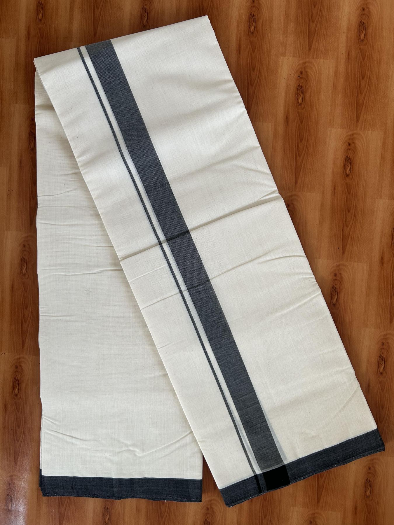 25% Discount! KaithariKada Handloom Millpaav - Kerala Handloom - Cotton Double Mundu/Dhoti Off white (Unbleached) - 80x90 - 1.25 inch Black Mulloth Kara - 22 KK5383 RAM