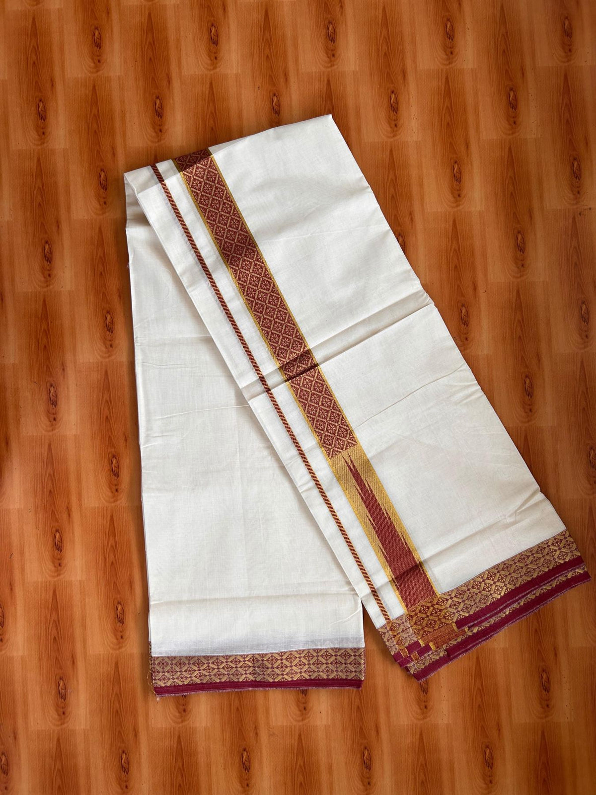 Double Off White (Unbleached) Mund/Dhoti - 20% Discount! KaithariKada 100% Cotton - 100x80- 1.75 inch Maroon Gold Kasav Jacquard Design Chutty Kara 4 mtr (8.5 Muzham) - 13 KK5520 PMC