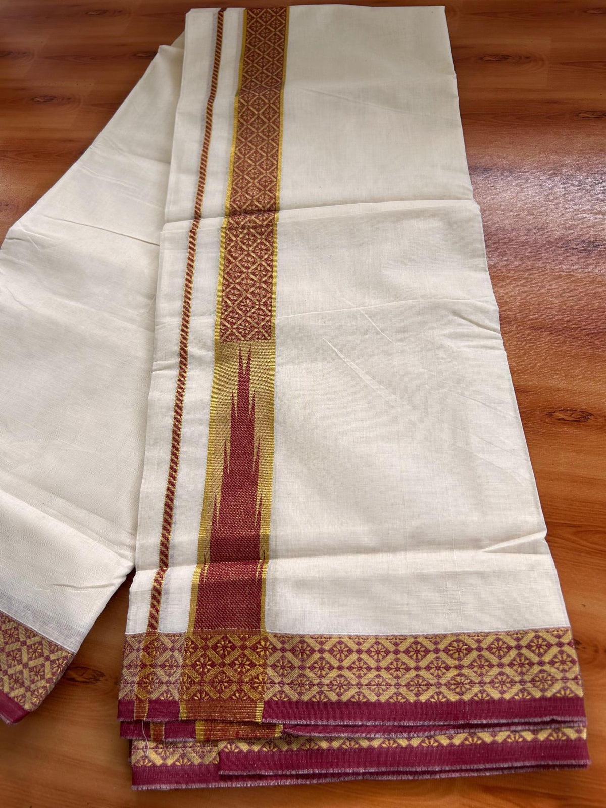 Double Off White (Unbleached) Mund/Dhoti - 20% Discount! KaithariKada 100% Cotton - 100x80- 1.75 inch Maroon Gold Kasav Jacquard Design Chutty Kara 4 mtr (8.5 Muzham) - 13 KK5520 PMC