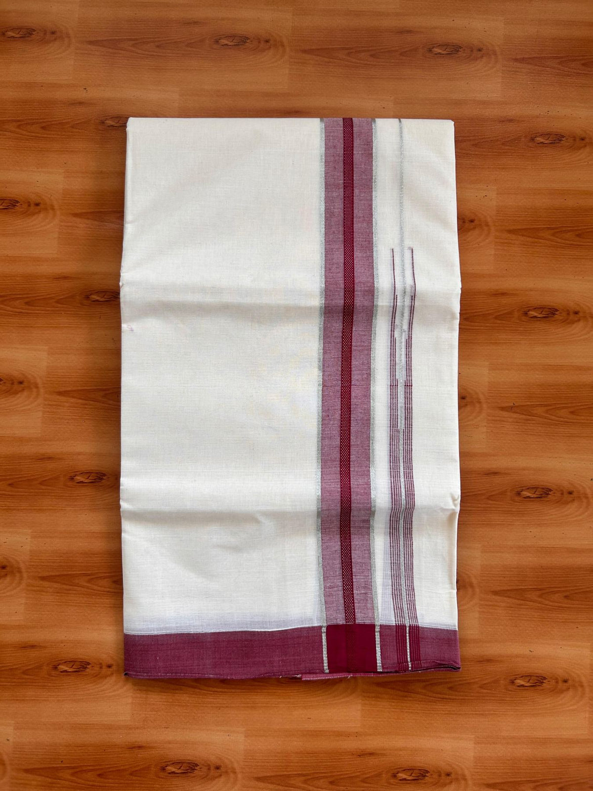 Double Off White (Unbleached) Mundu/Dhoti - 20% Discount! KaithariKada 100% Cotton - 80X90 - 1.5 inch Maroon Silver Kasav Chutty Kara 4 mtr (8.5 Muzham) - 17 KK5520 PMC