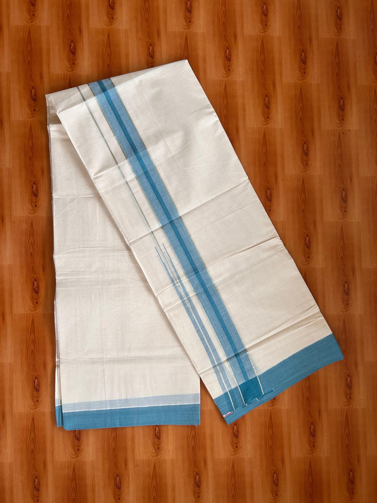 Double Off White (Unbleached) Mundu/Dhoti - 20% Discount! KaithariKada 100% Cotton - 80X90 - 1.5 inch Light Blue Silver Kasav Chutty Kara 4 mtr (8.5 Muzham) - 19 KK5520 PMC