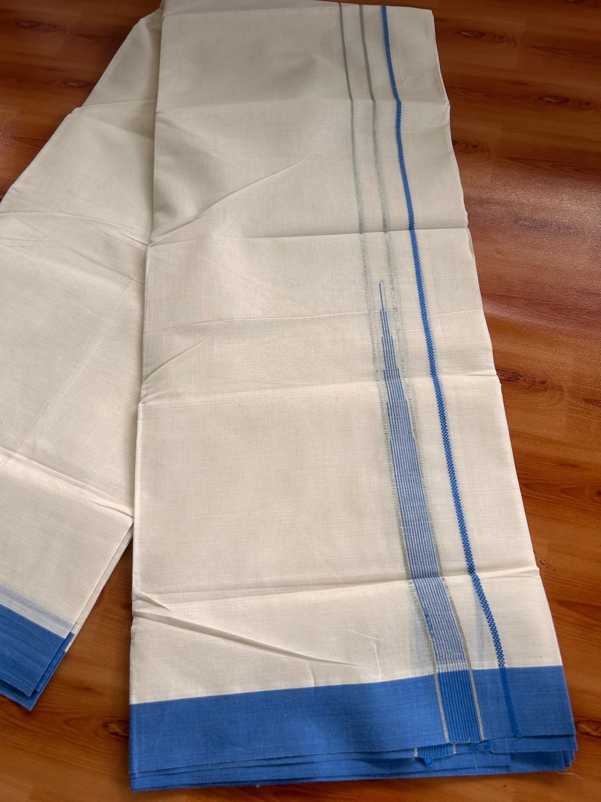 Double Off White (Unbleached) Mundu/Dhoti - 20% Discount! KaithariKada 100% Cotton - 80X90 - 0.75 inch Blue Silver kasav Striped Chutty Kara 4 mtr (8.5 Muzham) - 20 KK5520 PMC