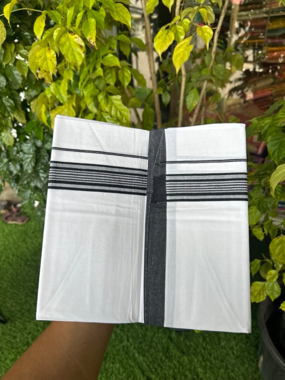 Single Pure white - Kaitharikada 100% Cotton 40s Thread Mundu / Dothi - 1 inch Black Stripes Kara (2 meters / 4 mulam) - 6 KK5306 THI