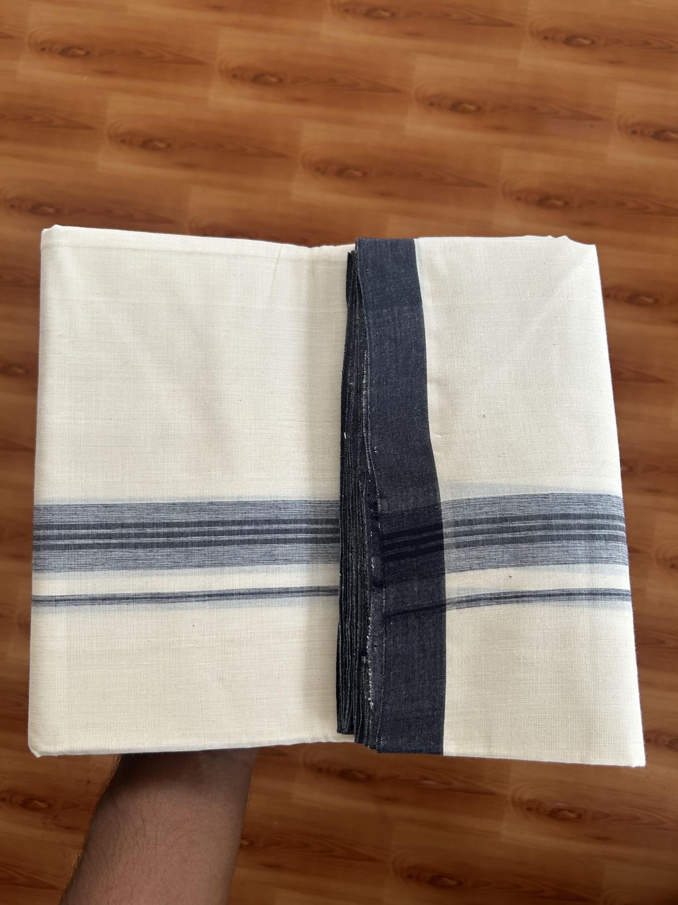25% Discount! KaithariKada Handloom Millpaav - Kerala Handloom - Cotton Double Mundu/Dhoti Off white (Unbleached) - 80x90 - 1.25 inch Navy Blue Shaded Stripes Kara 3.60 meter (8 Muzham) - 13 KK5383 RAM