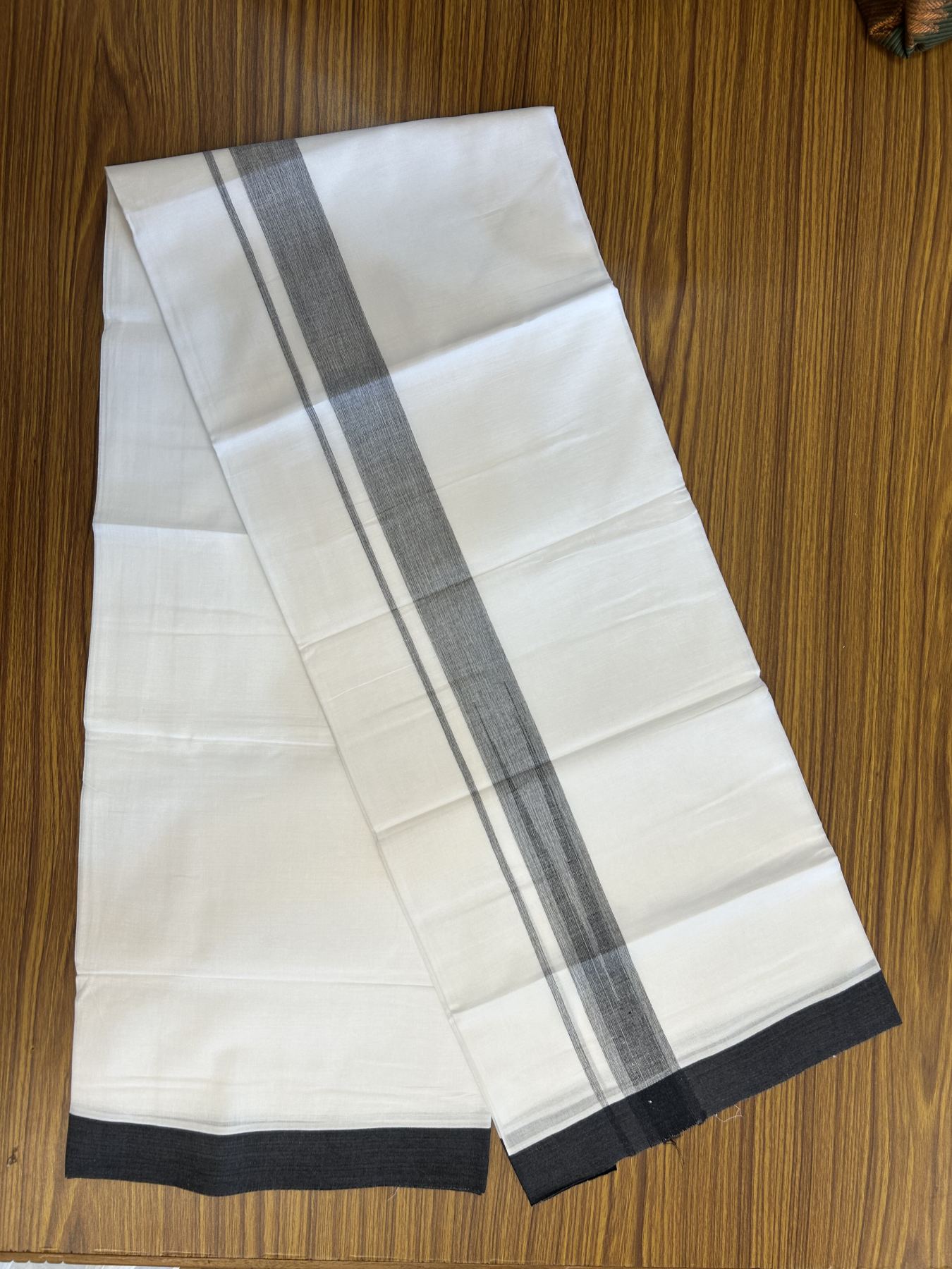 20% Discount! KaithariKada Balaramapuram 100% Cotton Double Pure white Mundu/Dhoti- 100X80 - 1.25 inch Puliyilakkara Black Chutty kara - 4 mtr ( 8.5 muzham) - 4 KK5341 VIN
