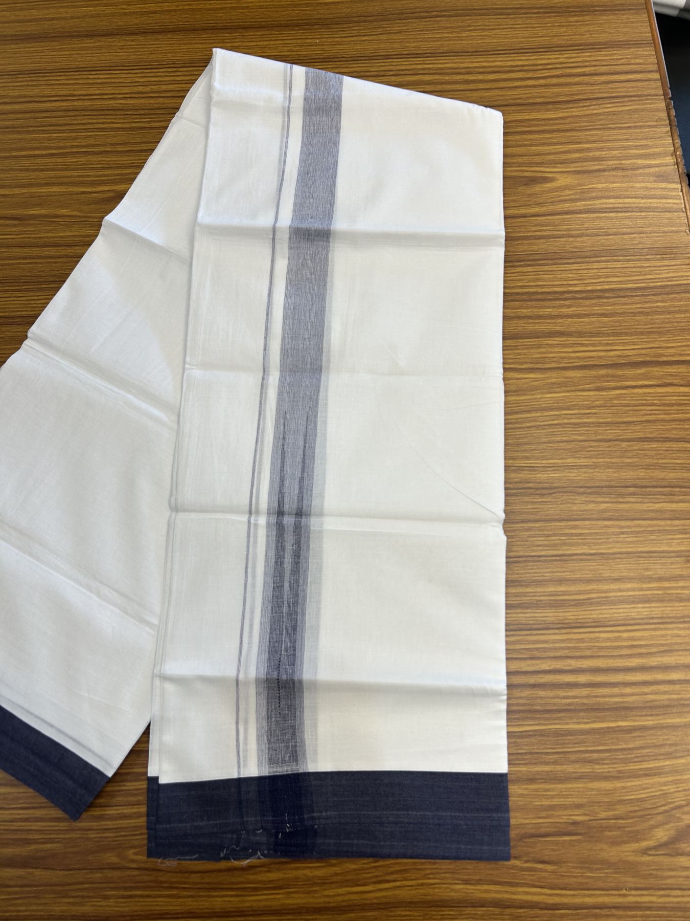 20% Discount! KaithariKada Balaramapuram 100% Cotton Double Pure white Mundu/Dhoti- 100X80 - 1.25 inch Puliyilakkara Navy Blue Chutty kara - 4 mtr ( 8.5 muzham) - 6 KK5341 VIN