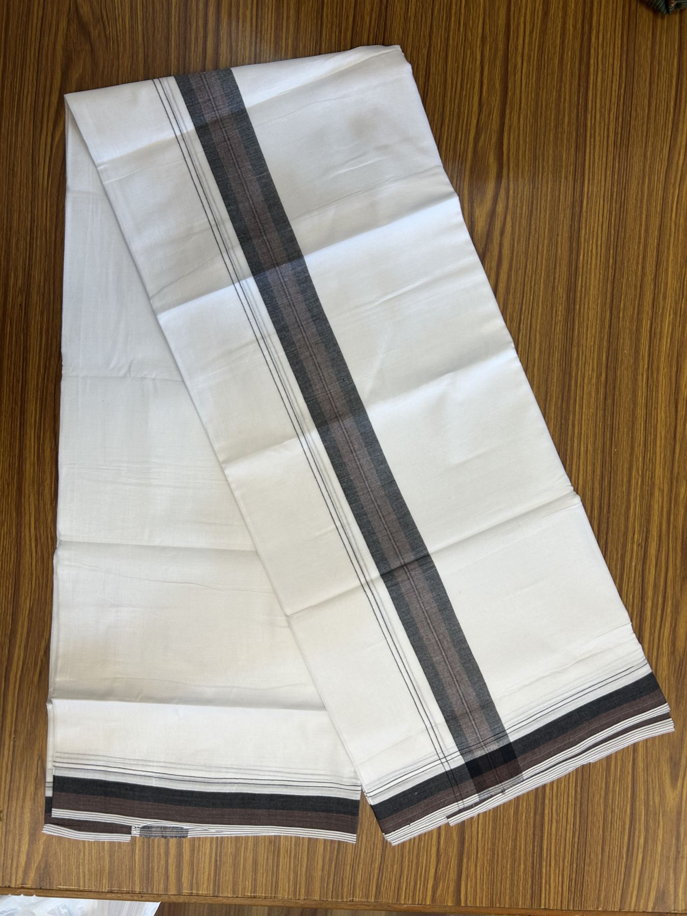 20% Discount! KaithariKada Balaramapuram 100% Cotton Double Pure white Mundu/Dhoti - 100X80 - 1.5 inch Black & Brown shaded kara - 4 mtr ( 8.5 muzham) - 117 KK5341 VIN