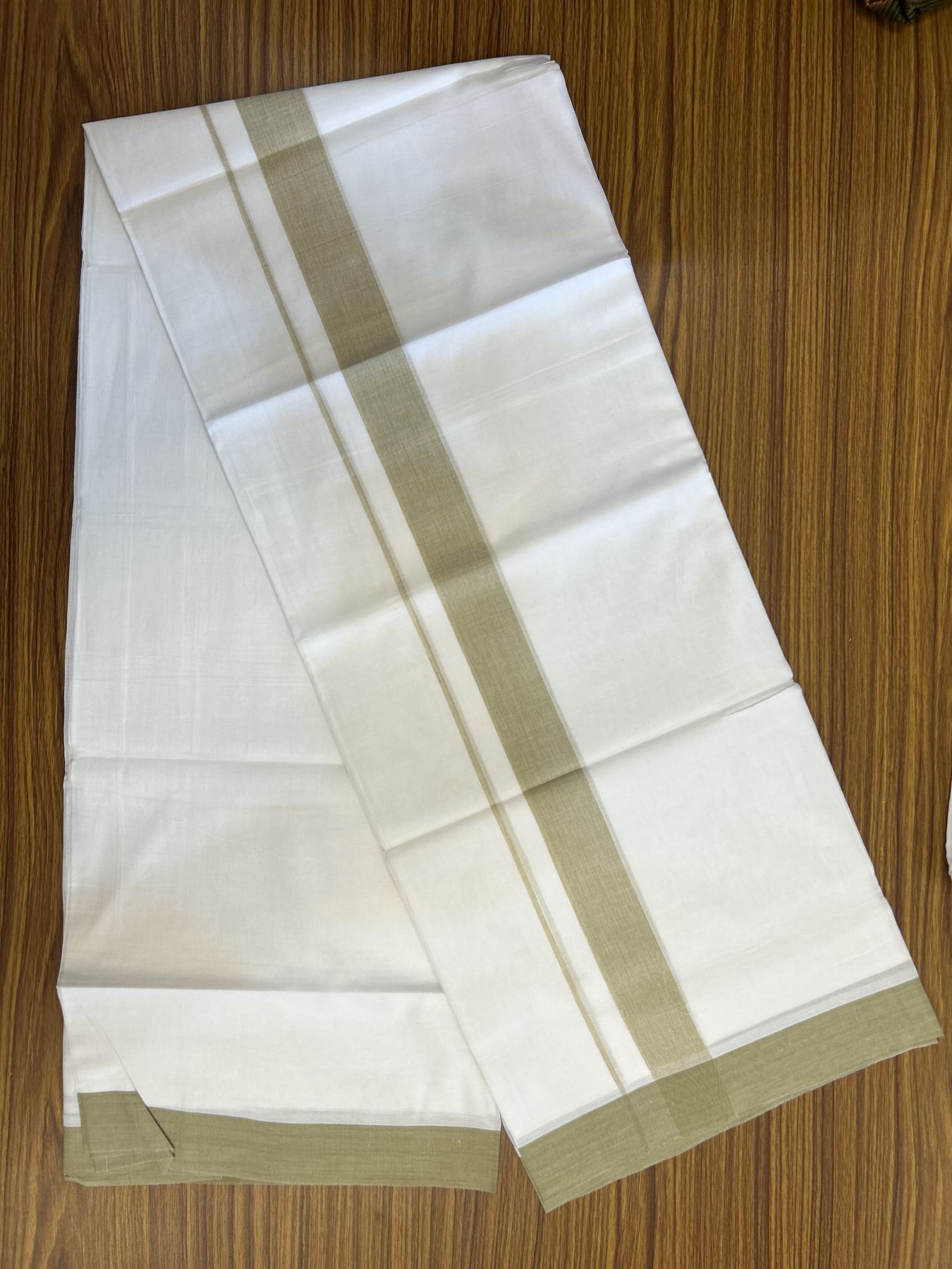 20% Discount! KaithariKada Balaramapuram 100% Cotton Double Pure white Mundu/Dhoti - 100X80 - 1.5 inch Light Olive shaded kara - 4 mtr ( 8.5 muzham) - 47 KK5341 VIN