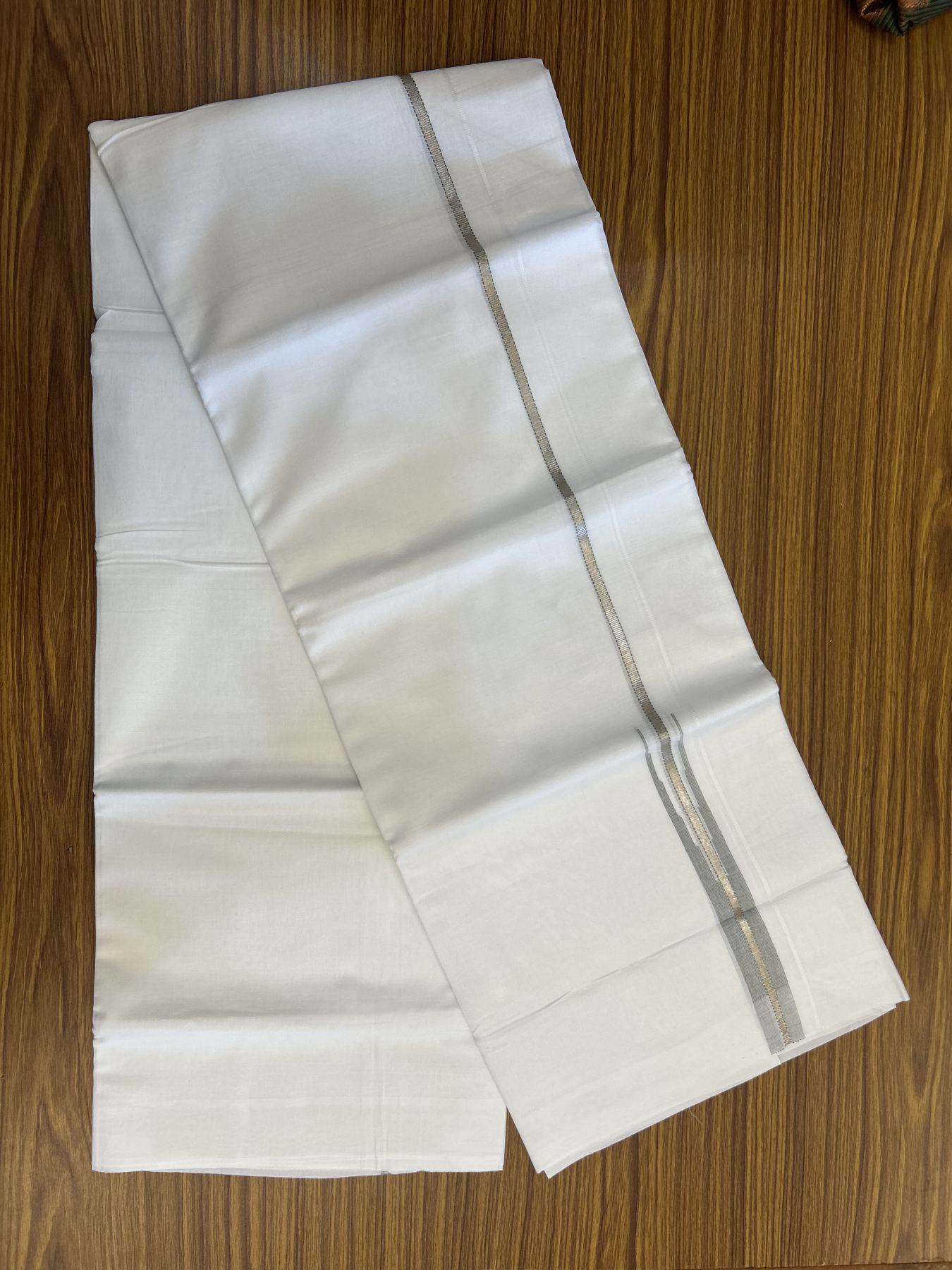 20% Discount! KaithariKada Balaramapuram 100% Cotton Double Pure white Mundu/Dhoti- 100X80 - 0.75 inch Puliyilakkara Silver Kasav & Light Olive Green Striped One Side Chutty Kara - 4 mtr ( 8.5 muzham) - 78 KK5341 VIN