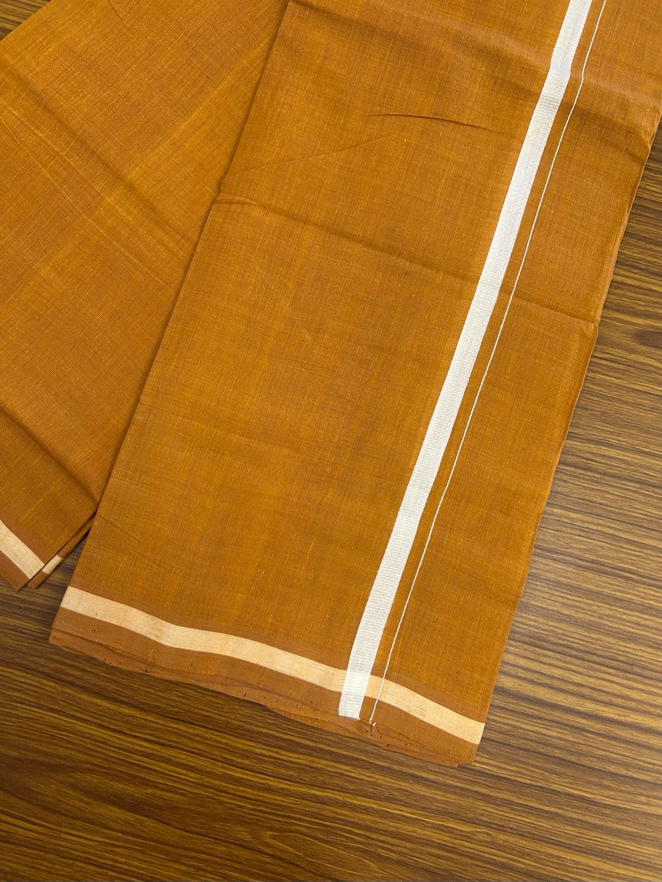 Handloom Single Hallmarked - 10% Discount !! KaithariKada 100% Pure Cotton - Mundu/Dhoti 0.5 inch White Kara with Kavi colour Body - (2 meter / 4 muzham) - 21 KK8032 ELA