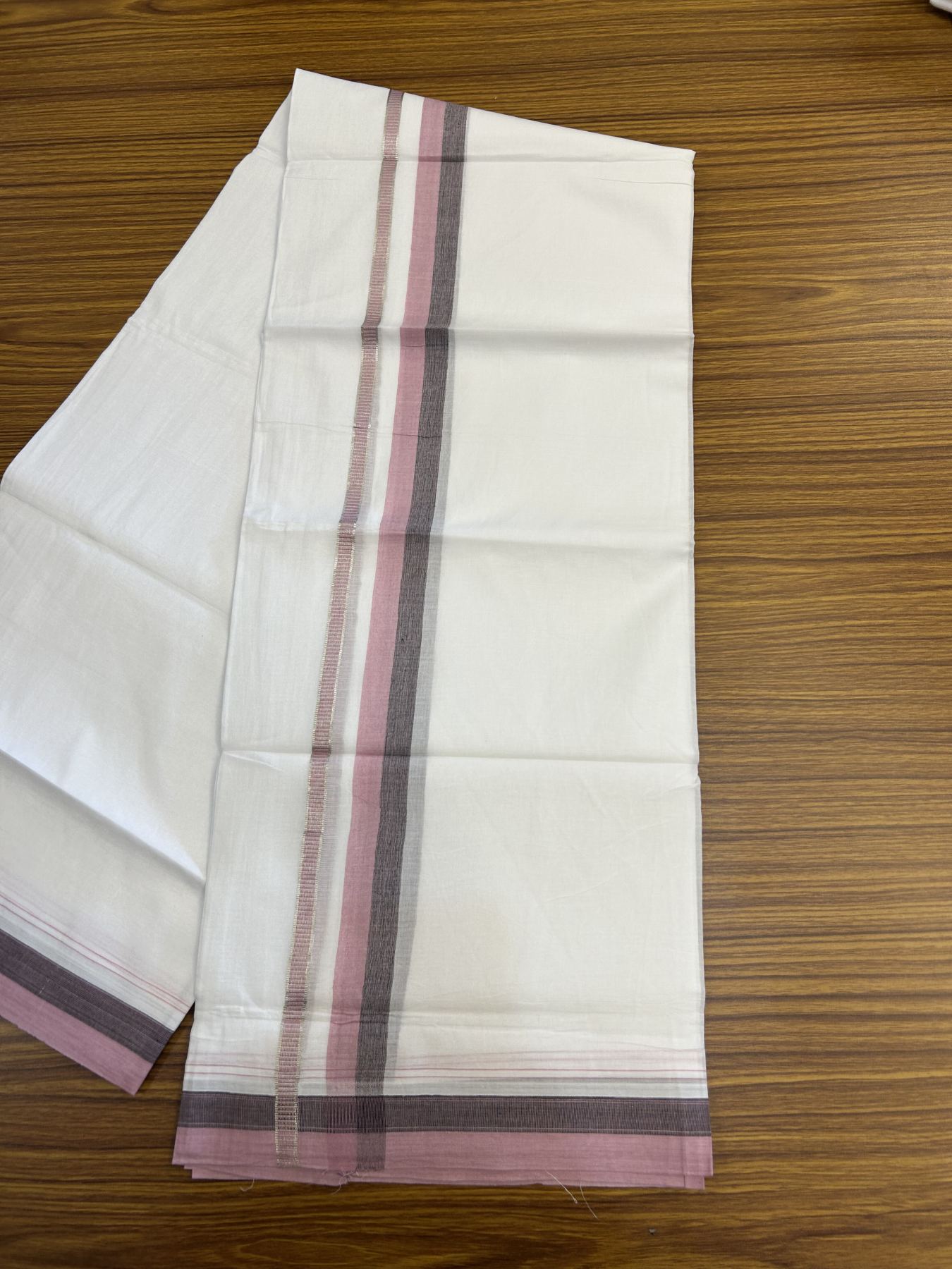 20% Discount! KaithariKada Balaramapuram 100% Cotton Double Pure white Mundu/Dhoti - 100X80 - 1.25 inch Silver Kasav Pink & Black shaded kara - 4 mtr ( 8.5 muzham) - 80 KK5341 VIN