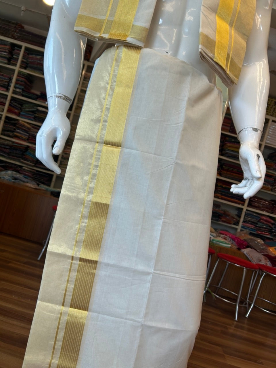 KaithariKada HANDLOOM UNAKKUPAAV Balaramapuram - 100% PURE Cotton Off White  (Unbleached) Mundu/Dhoti & Neriyath set - 7 Inch Kasavu stripes tissue Kara - 10KK5097ABH