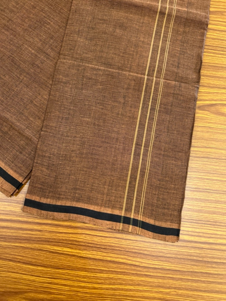 10% Discount !! KaithariKada 100% Pure Cotton - HANDLOOM Single Mundu/Dhoti Dark Brown Shaded Colour Body & Light Brown 0.75 inch Kara- (2 meter / 4 muzham)- 9 KK8032 ELA