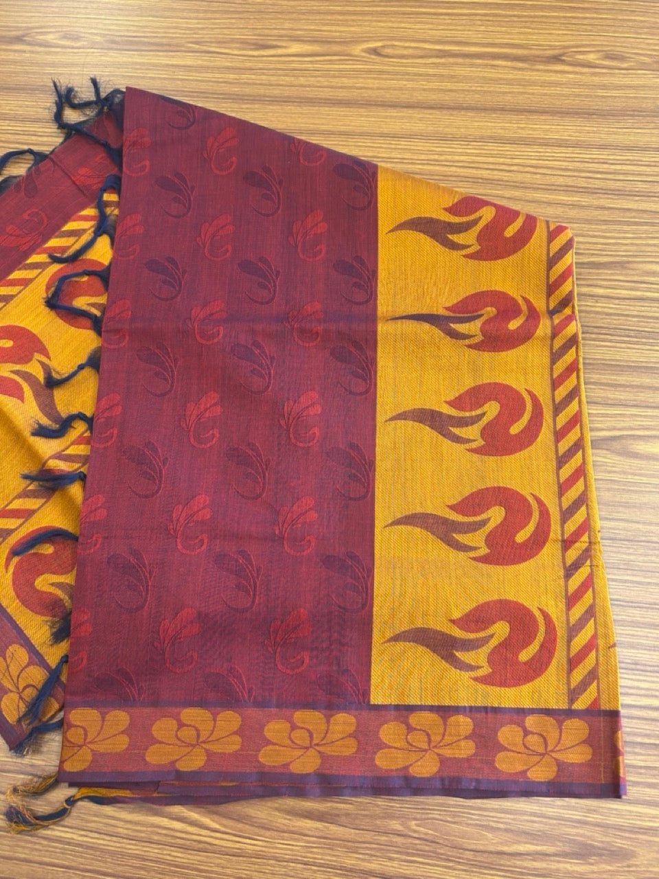 Kerala Colour Cotton Saree - Maroon Orange & Red Design Kara - Kaitharikada - 2KK1009RJT