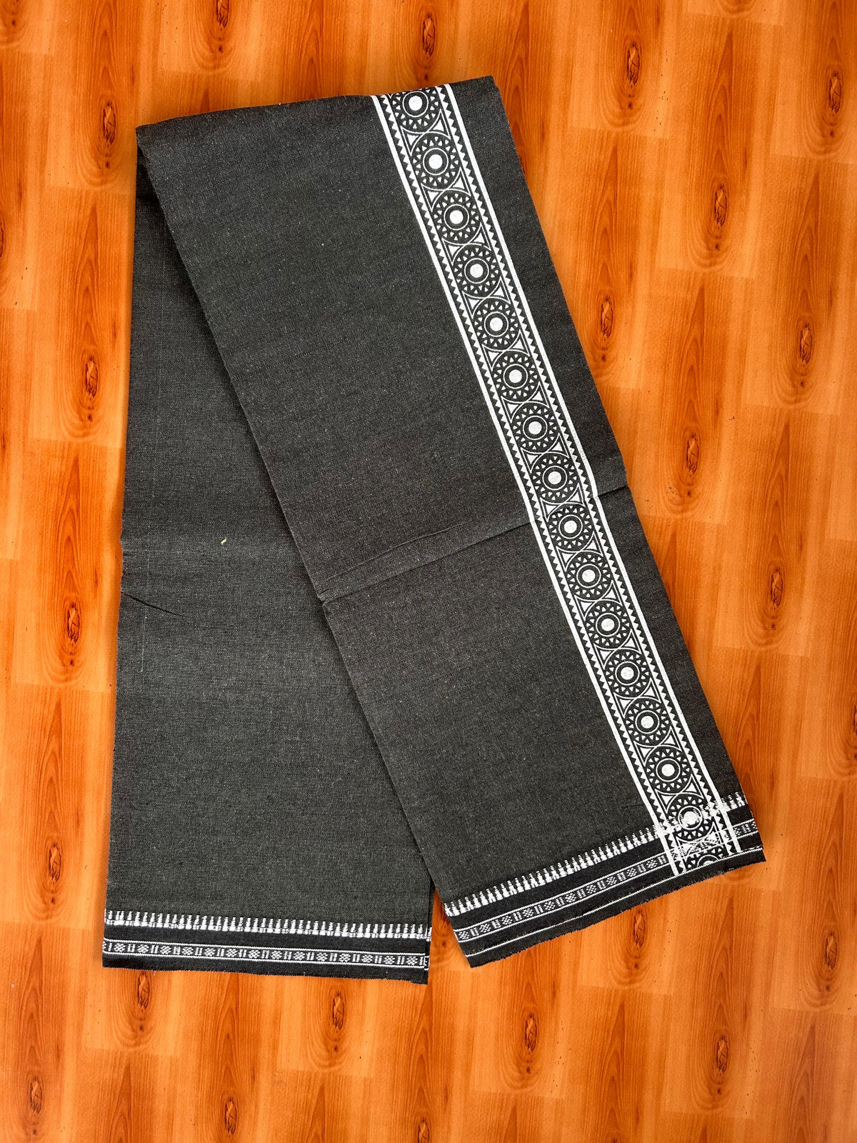 Kaitharikada - Single Kaily / Lungi - Mixed Cotton - 20s twisted - 2 inch White Printed kara with Olive Green & Black colour body (2 meter / 4 muzham) - 5 KK8082 SAT