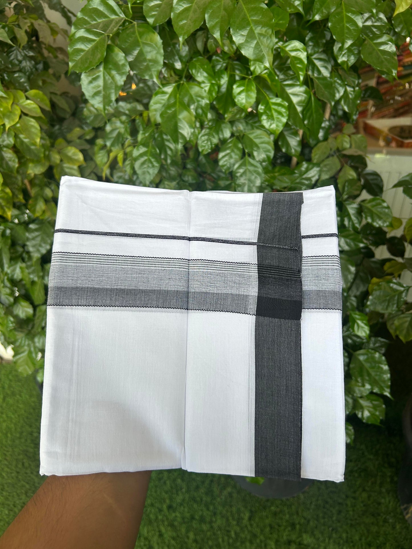 20% Discount ! KaithariKada Balaramapuram 100% Cotton Pure white Double Mundu/Dhoti - 100x80 - 1.75 inch Black Shaded Kara 4 M (8.5 muzham) - 61 KK5363 VIN