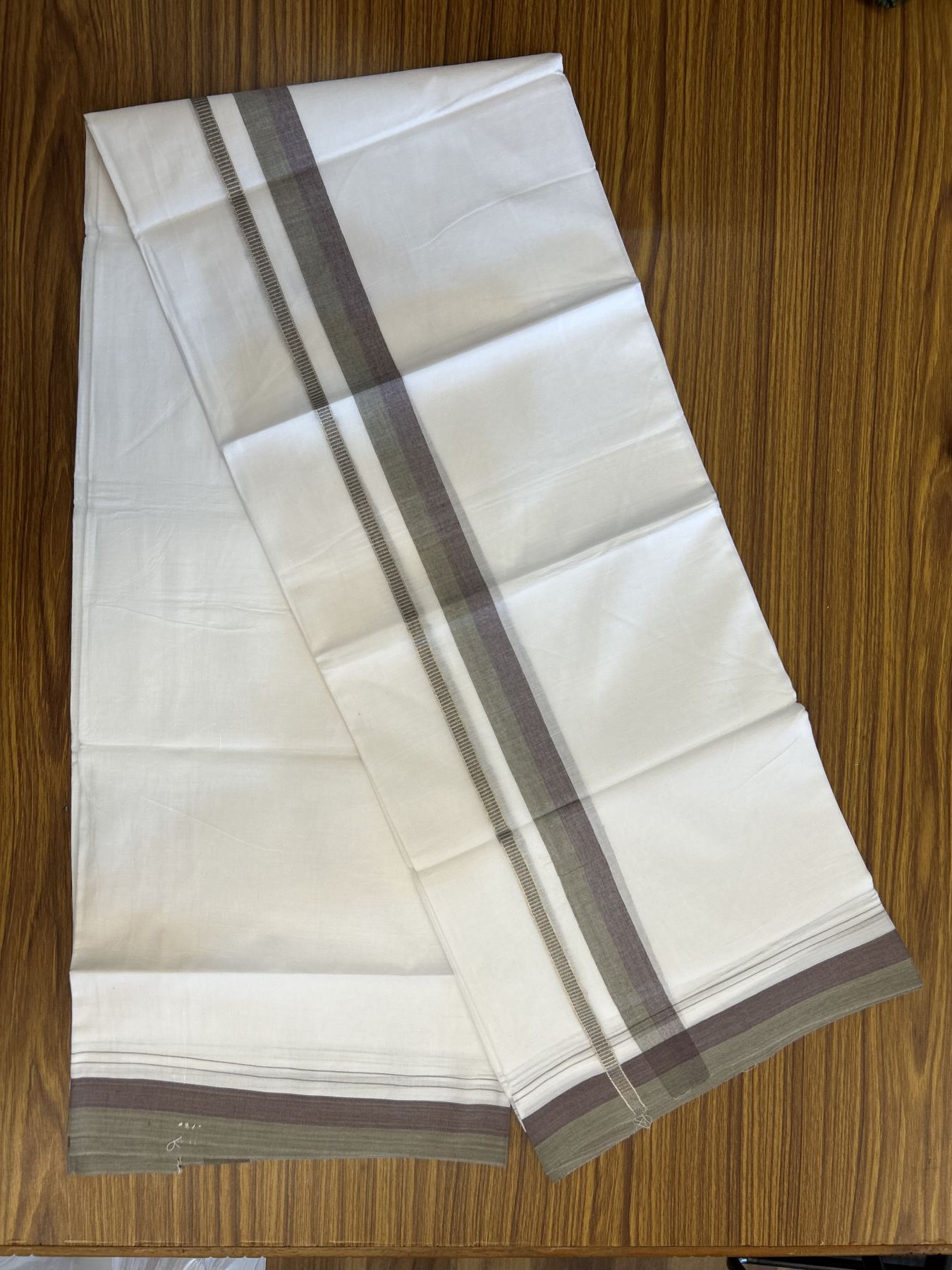 20% Discount! KaithariKada Balaramapuram 100% Cotton Double Pure white Mundu/Dhoti - 100X80 - 1.25 inch Silver Kasav Sage Green & Grape Wine shaded kara - 4 mtr ( 8.5 muzham) - 82 KK5341 VIN