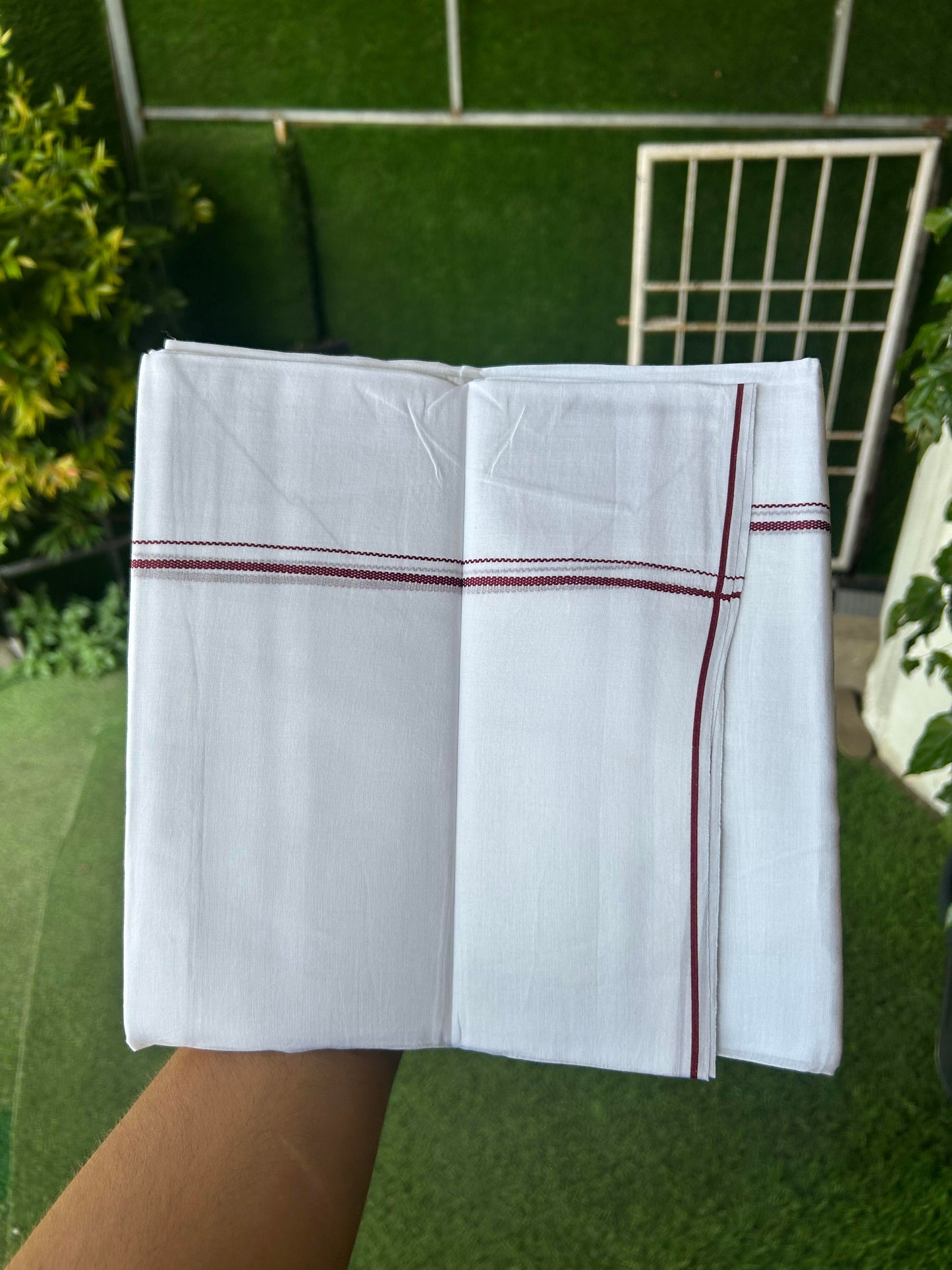 20% Discount!! New!! KaithariKada Balaramapuram 100% Cotton Pure White Double Mundu / Dhoti - (100x80)s - 0.25 inch Maroon Kara  - 91 KK5363 VIN