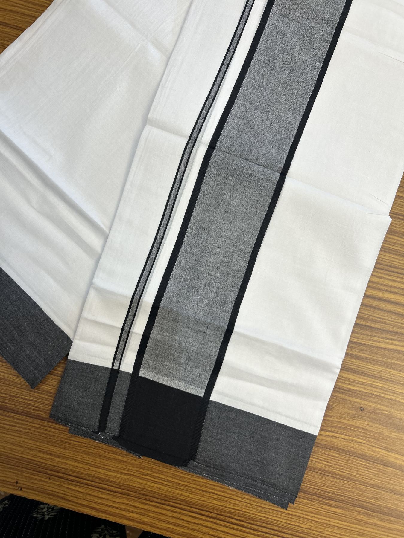 20% Discount! KaithariKada Balaramapuram 100% Cotton Double Pure white Mundu/Dhoti- 100X80 - 2.25 inch Black kara - 4 mtr ( 8.5 muzham) - 3 KK5341 VIN