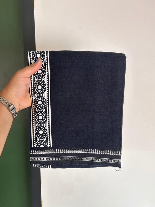 Kaitharikada - Single Kaily / Lungi - Mixed Cotton - 20s twisted - 2 inch White Printed kara with Dark Blue & Black Shaded colour body (2 meter / 4 muzham) - 15 KK8082 SAT